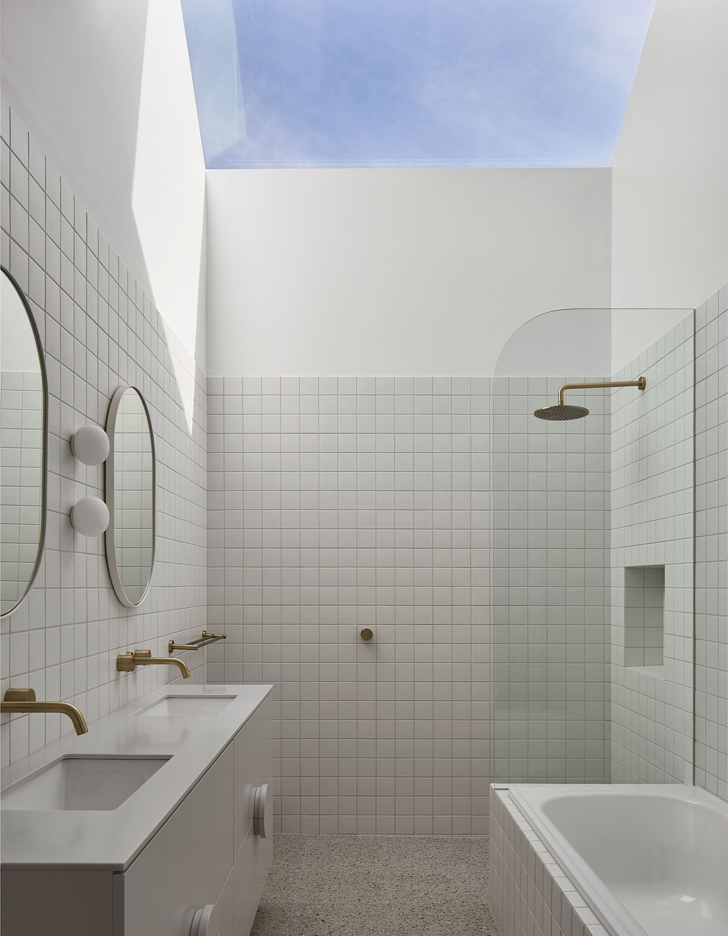 Parkside-House-1studio-gramAnthony-BahseerLR10-v2.jpg