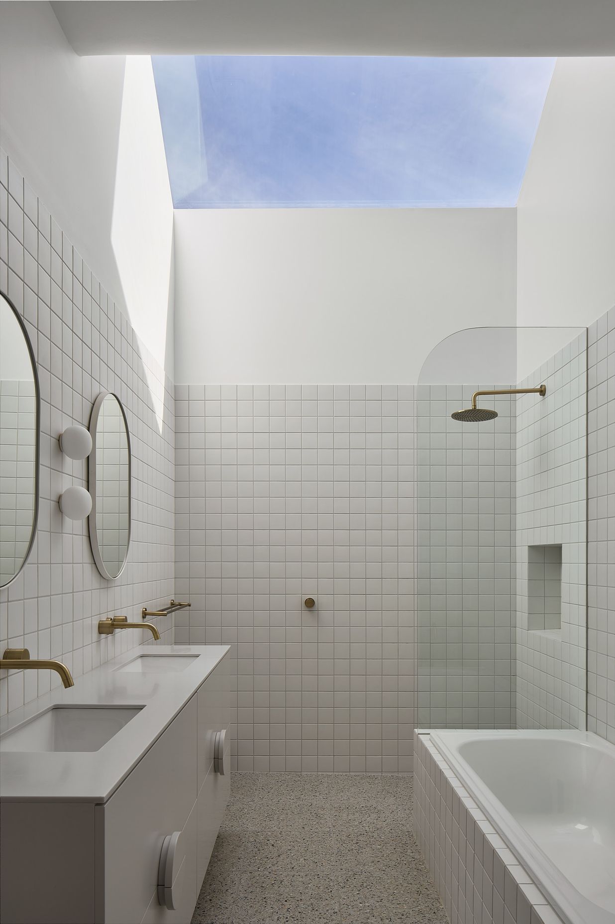 Parkside-House-1studio-gramAnthony-BahseerLR10-v2.jpg