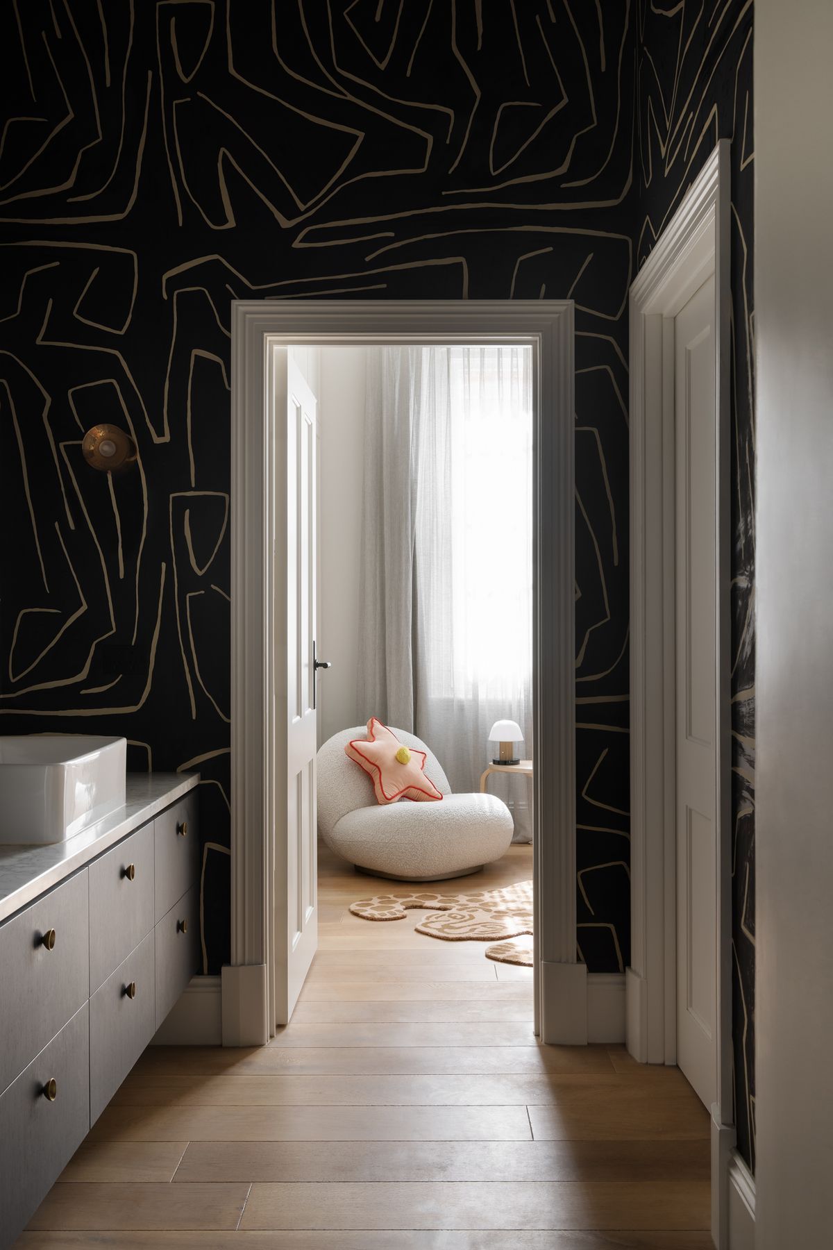 Parkside-House-3studio-gramTimothy-Kaye7387LR.jpg