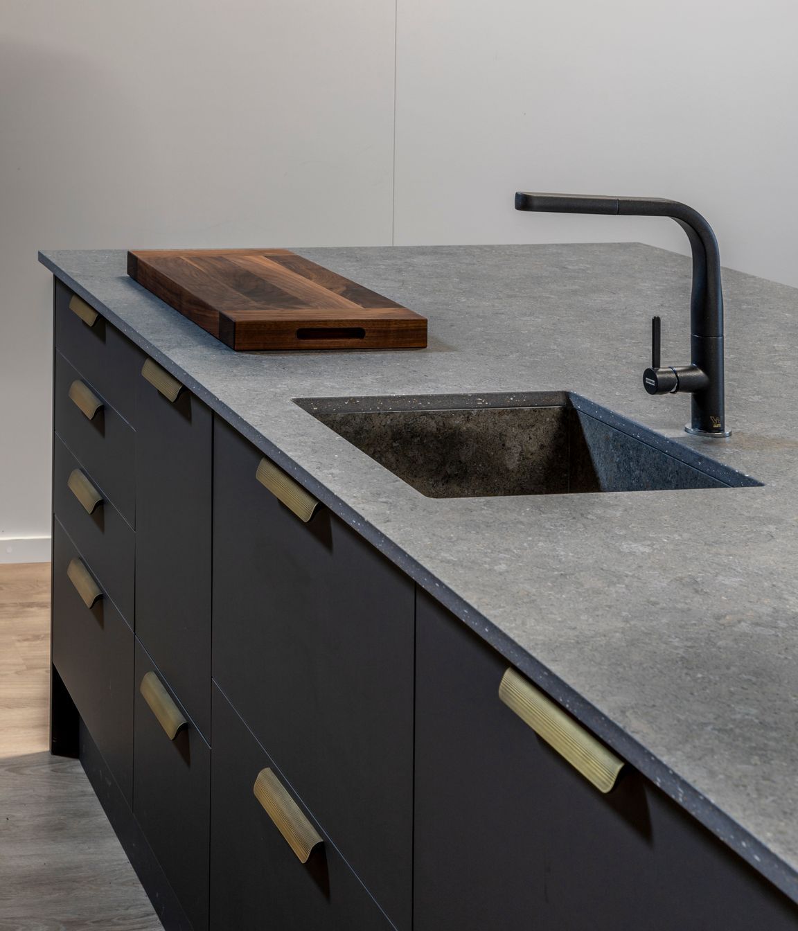 Paton-Kitchens-Showroommarengo-and-Techno-1.jpg
