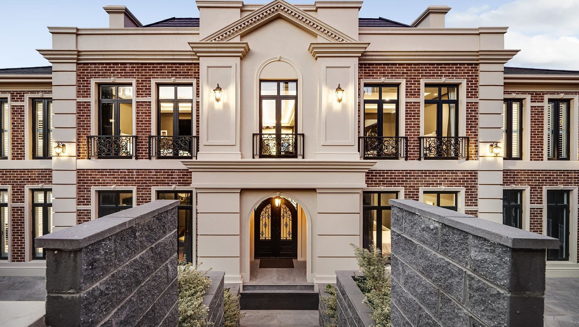 Pleasant View Manor banner