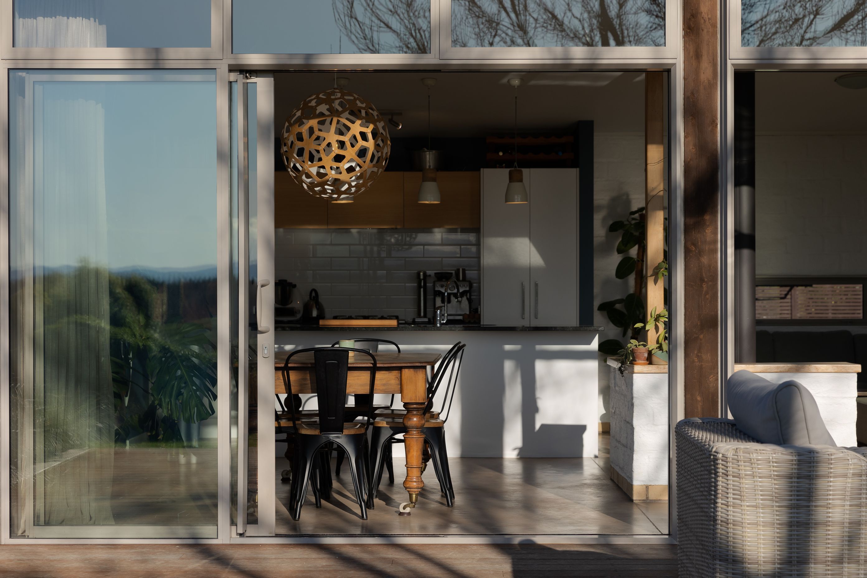 R60157-Edit.jpg