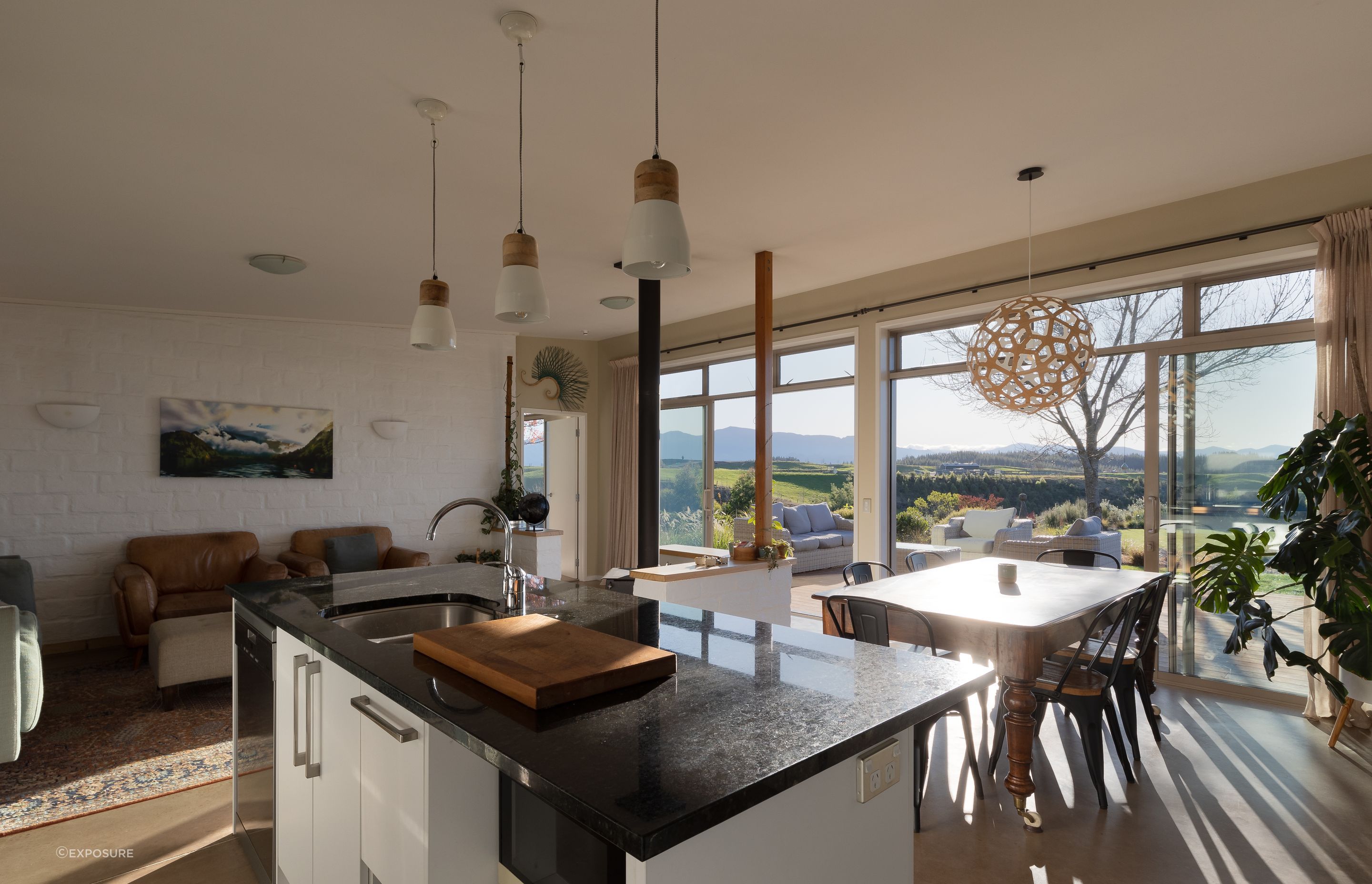 R60198-Edit.jpg
