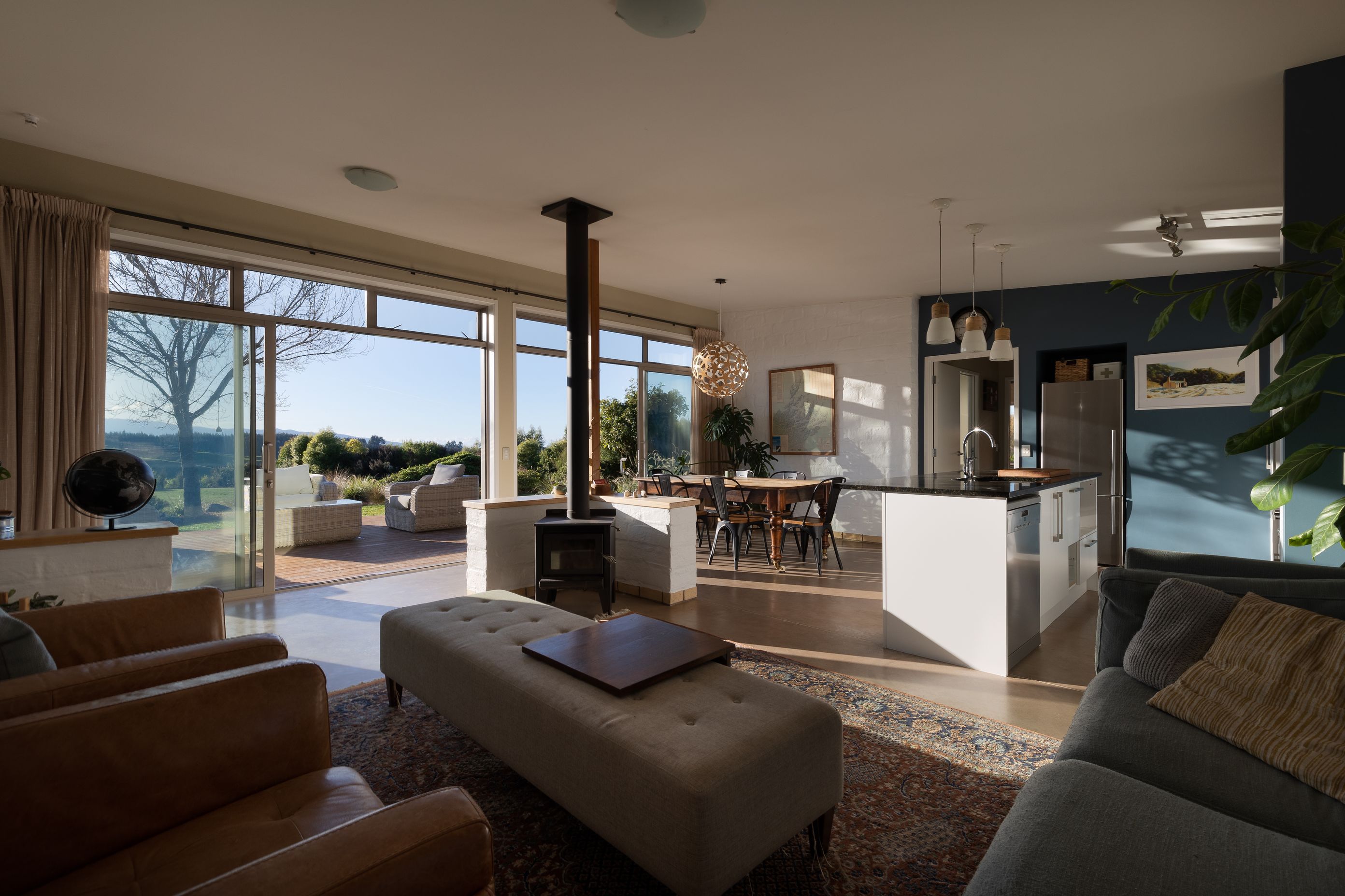 R60206-Edit.jpg