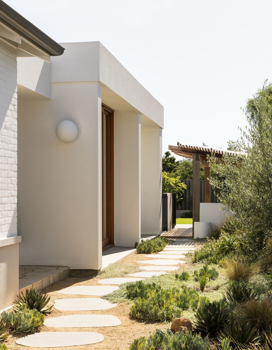 Richmond-Housestudio-gramTimothy-Kaye7352LR-v2.jpg