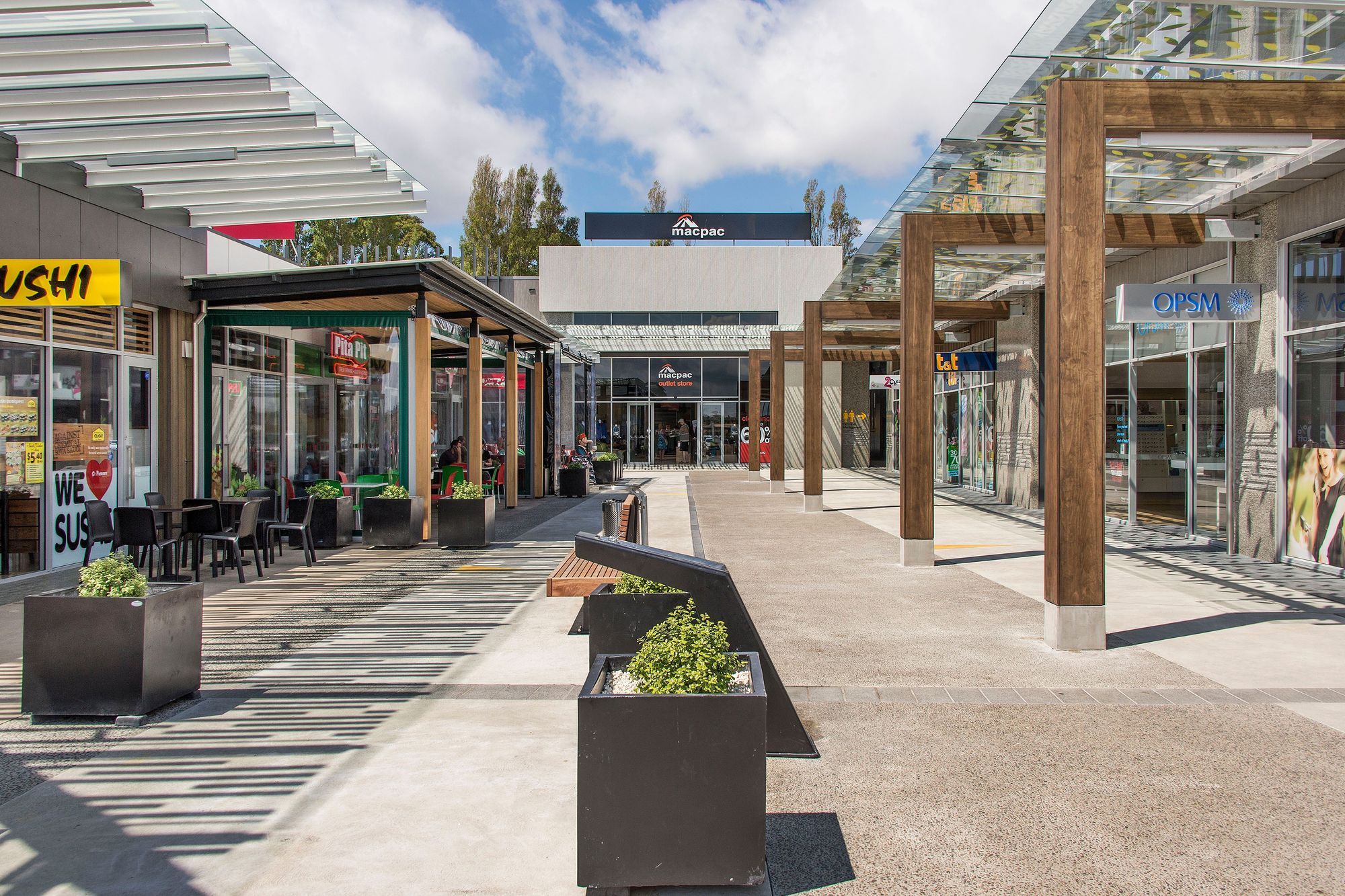 Silverdale Complex
