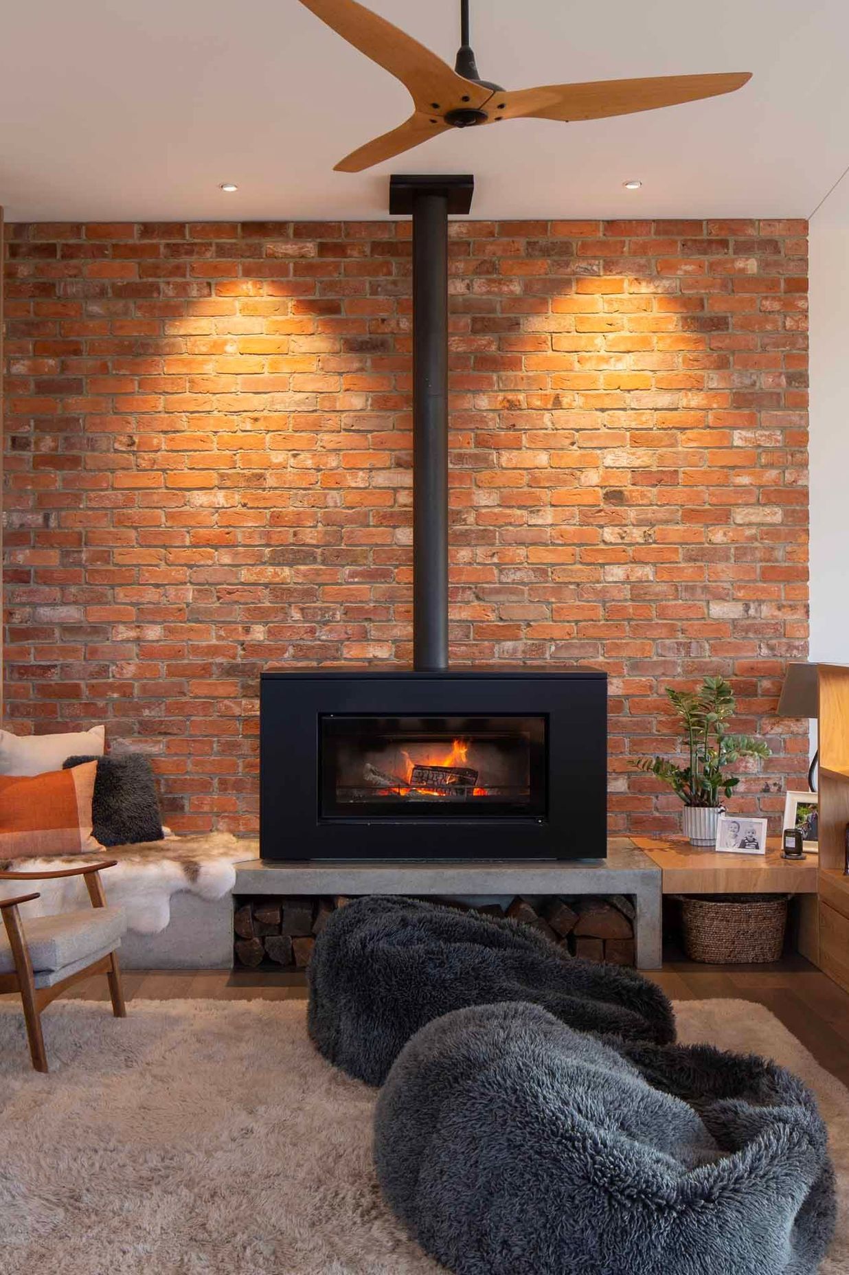 Split-level-living-area-with-wood-burner-fireplace.jpg