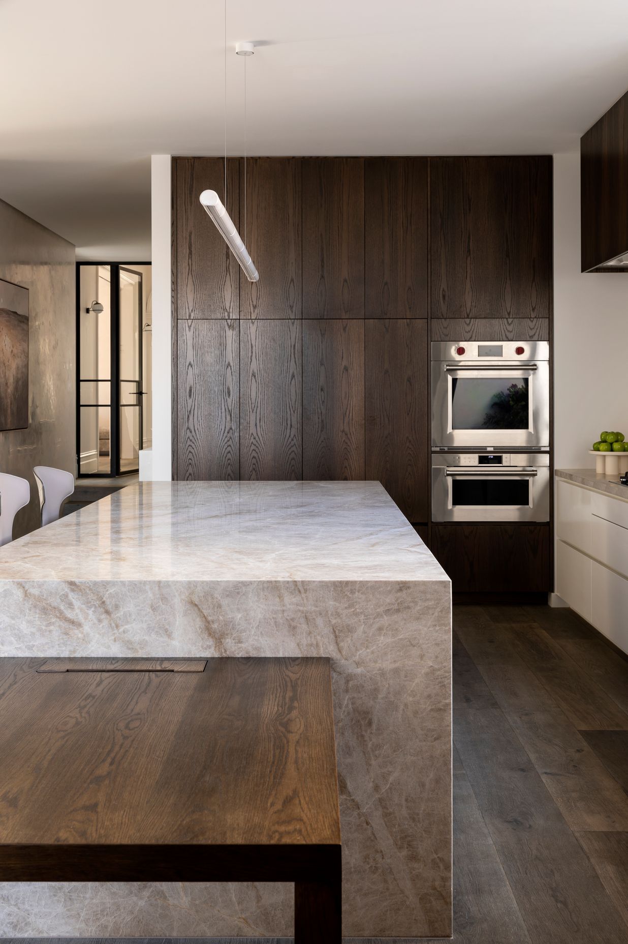 StonningtonBlackSt9673Gemmola.jpg