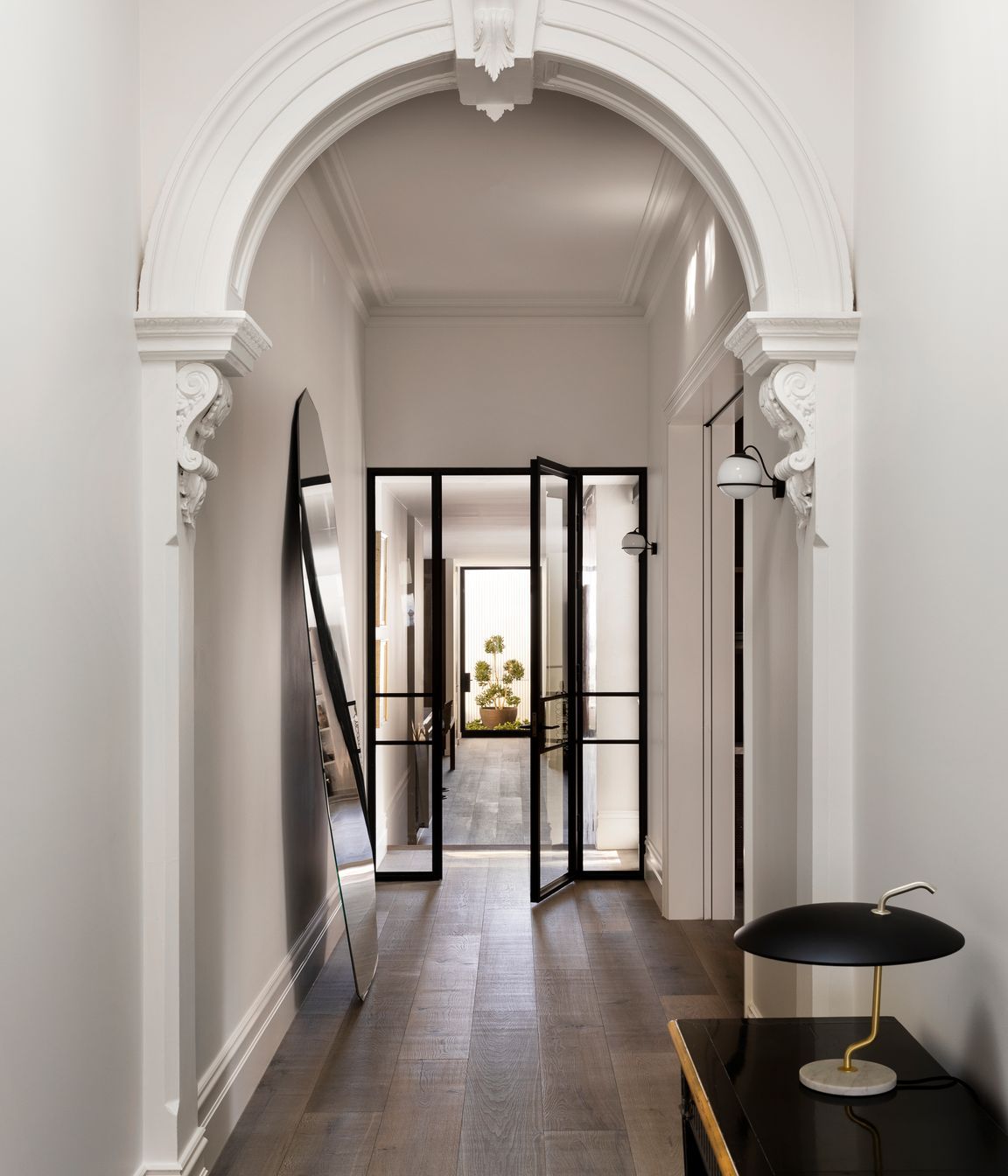 StonningtonBlackSt9801Gemmola.jpg