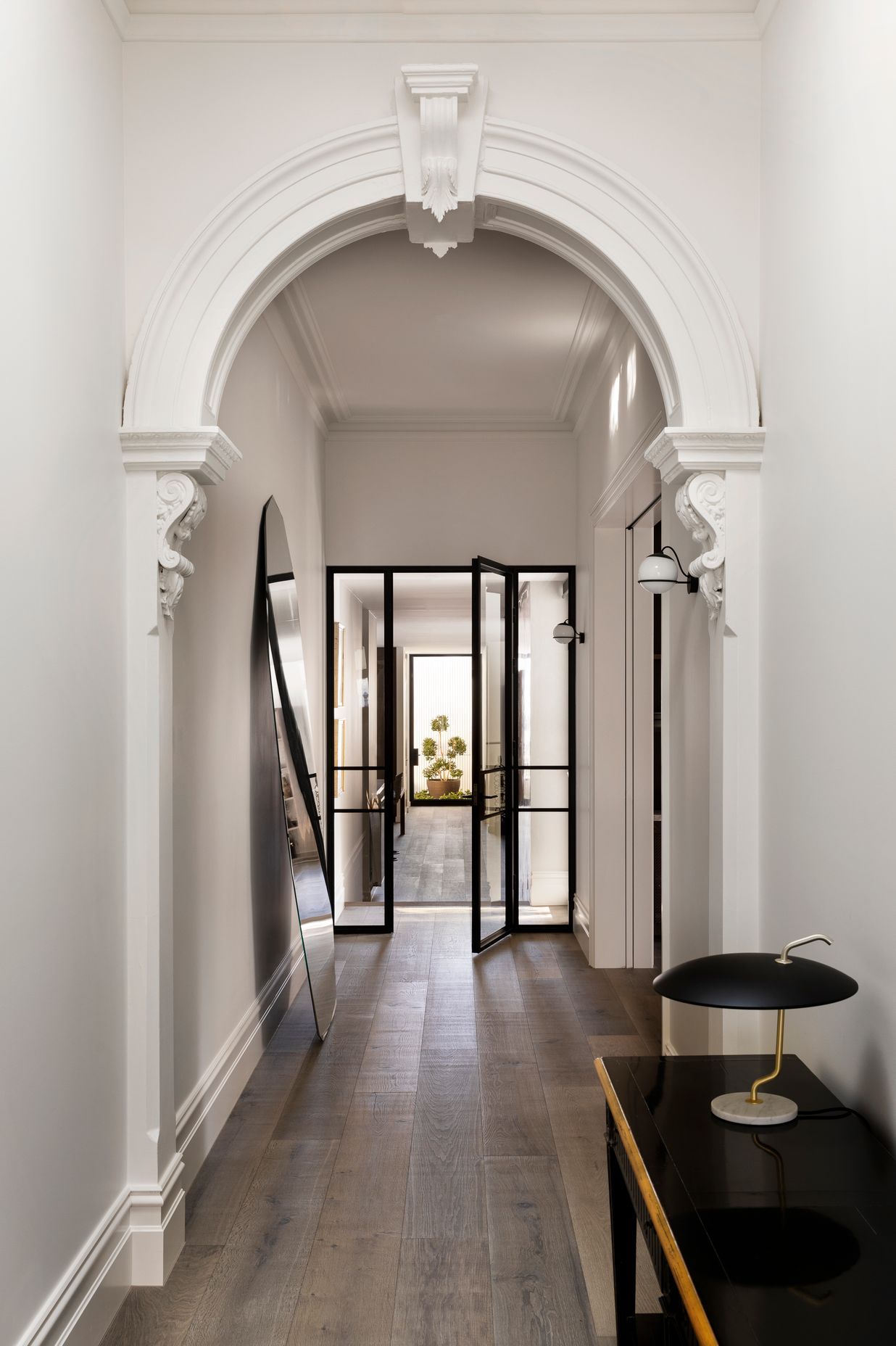 StonningtonBlackSt9801Gemmola.jpg