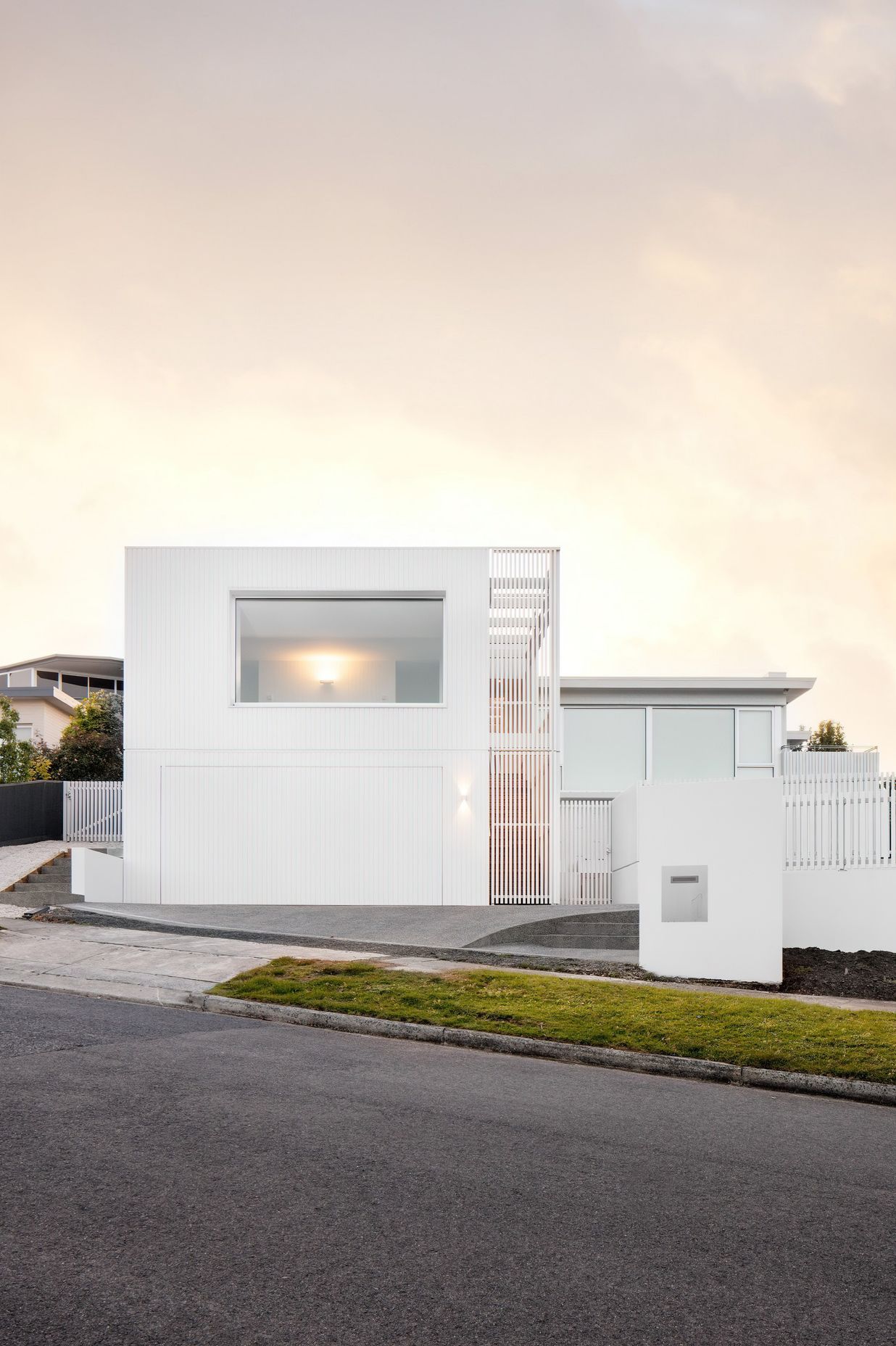 The White Lookout