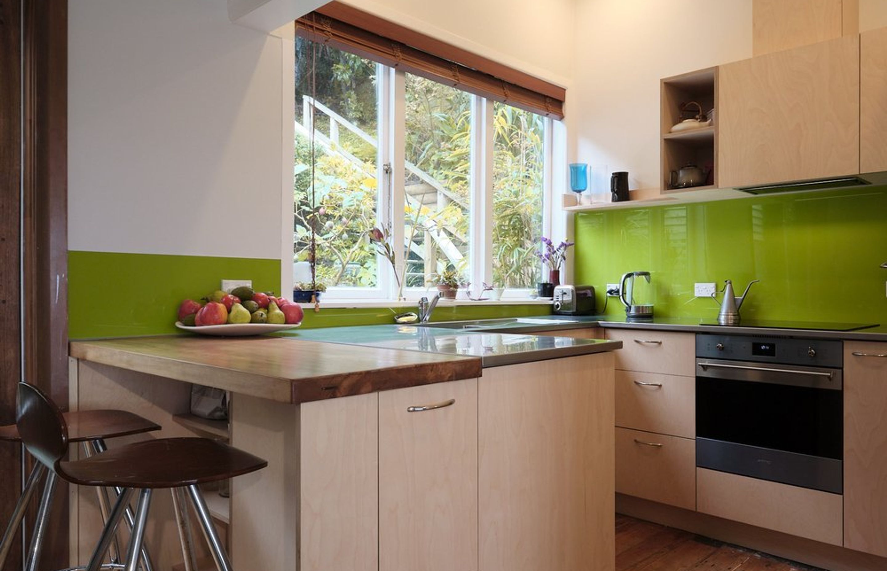 Compact kitchen in Melrose