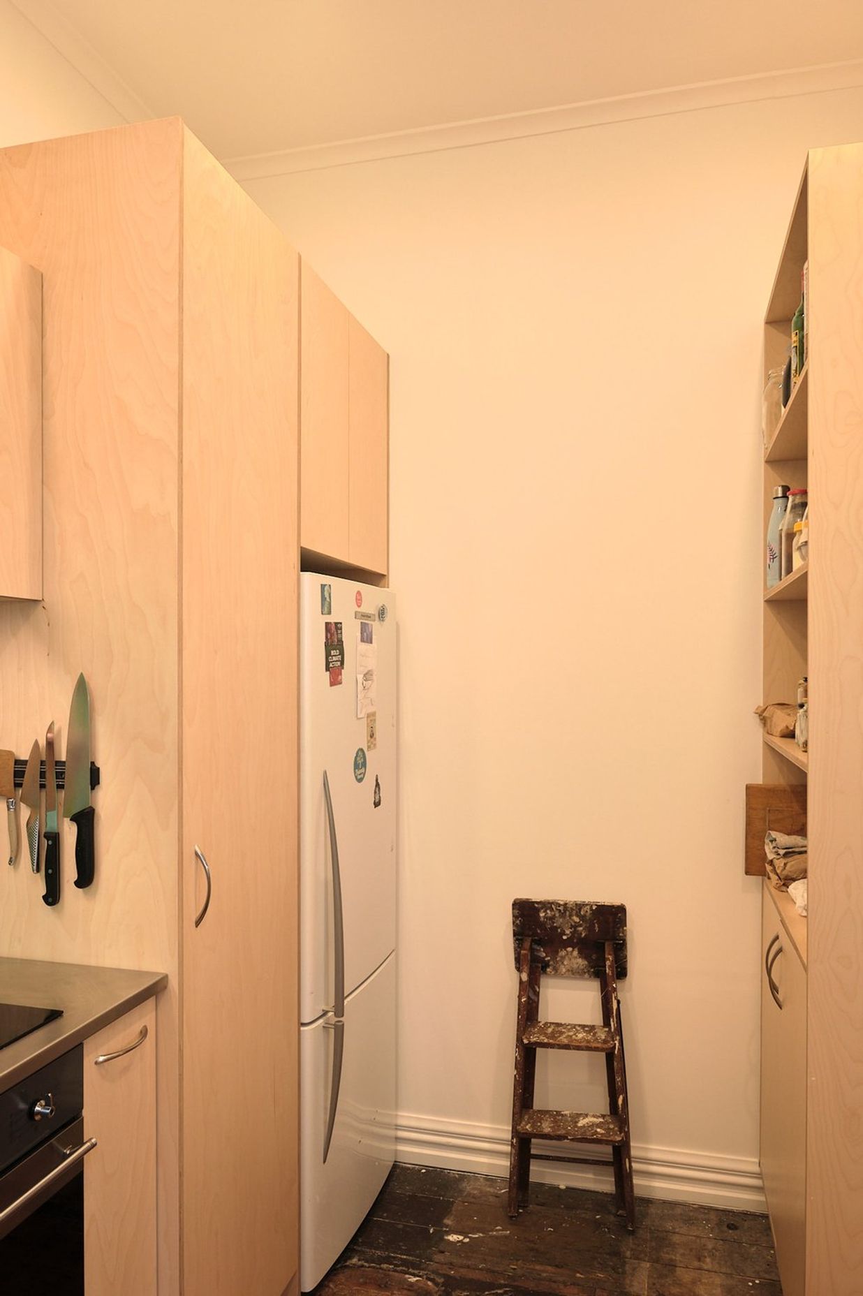 Compact kitchen in Melrose
