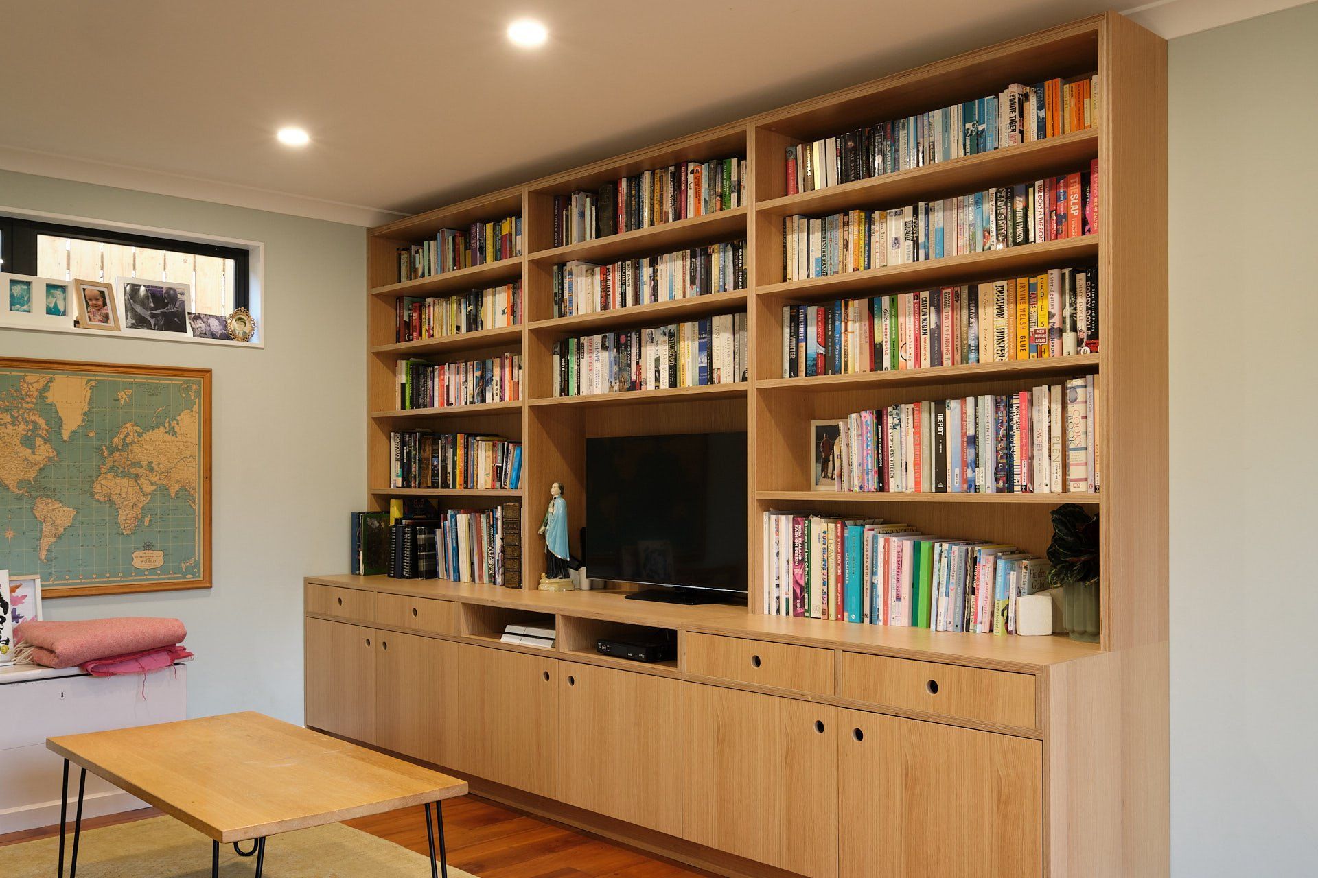 Bookcase in Island Bay