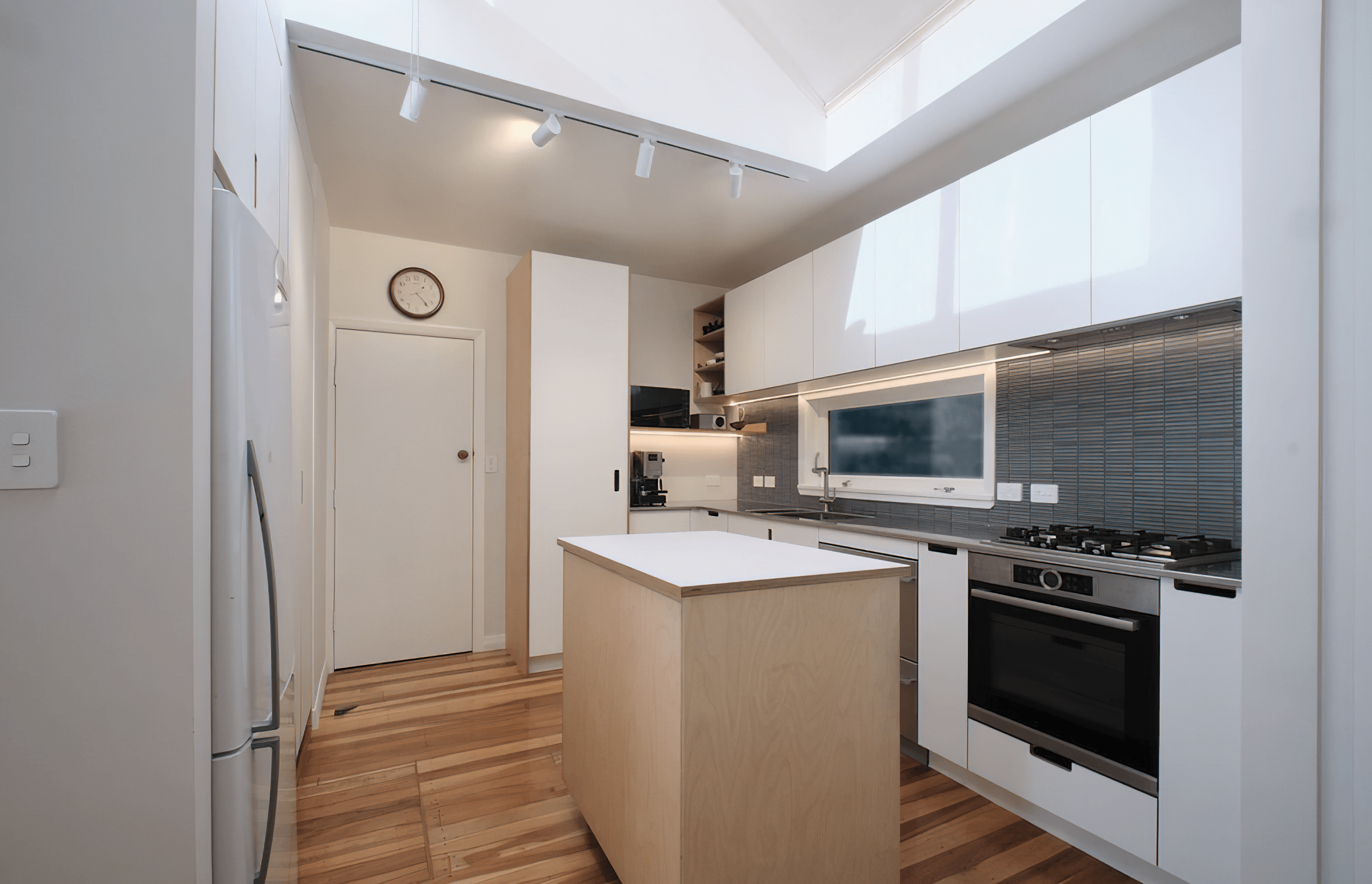 Full overlay kitchen &amp; laundry white + birch