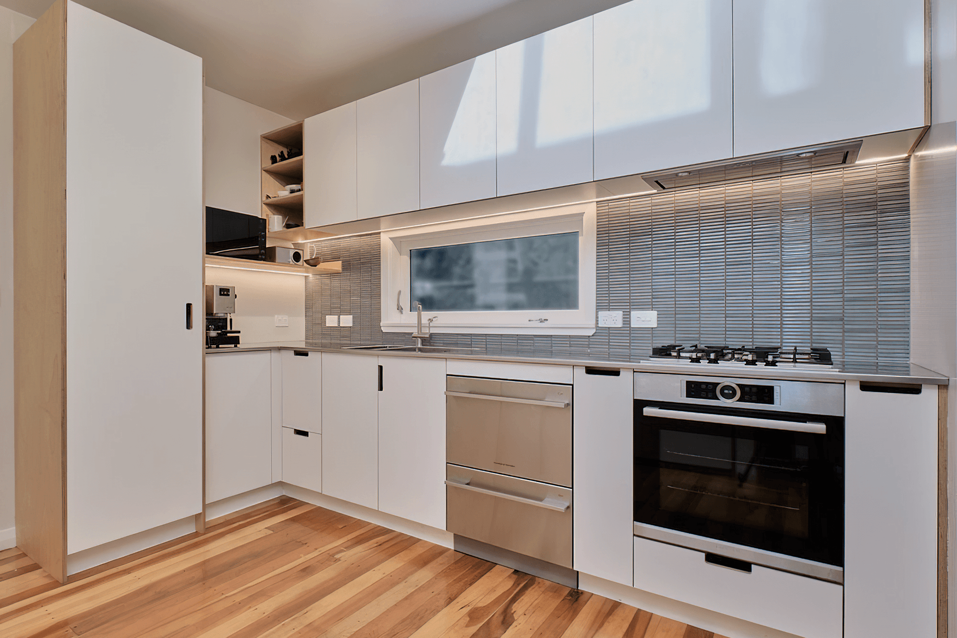 Full overlay kitchen &amp; laundry white + birch