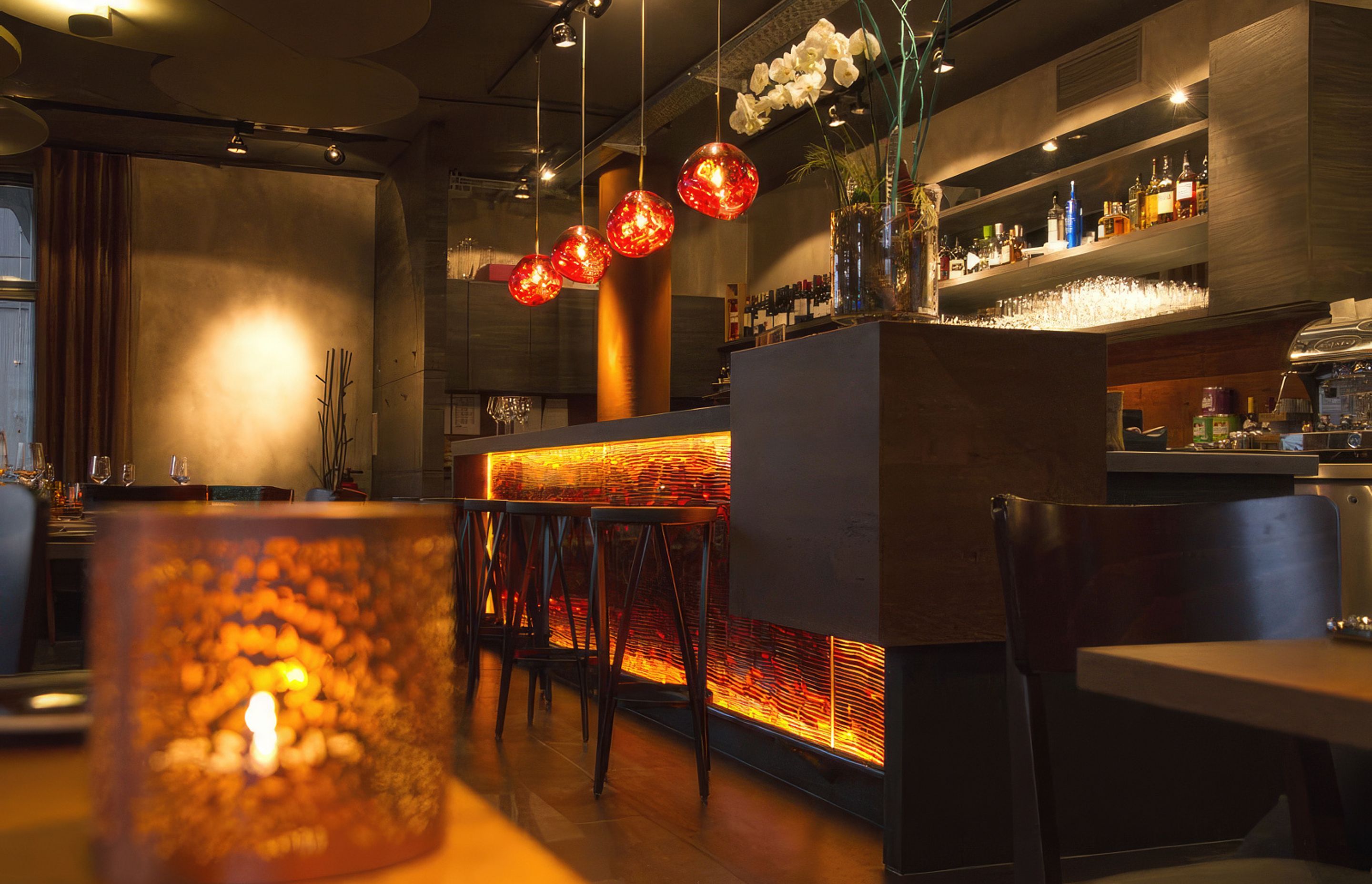 Zweisinn-Meiers-Bar-Restaurant-5-gigapixel-standard-scale-200x.jpeg