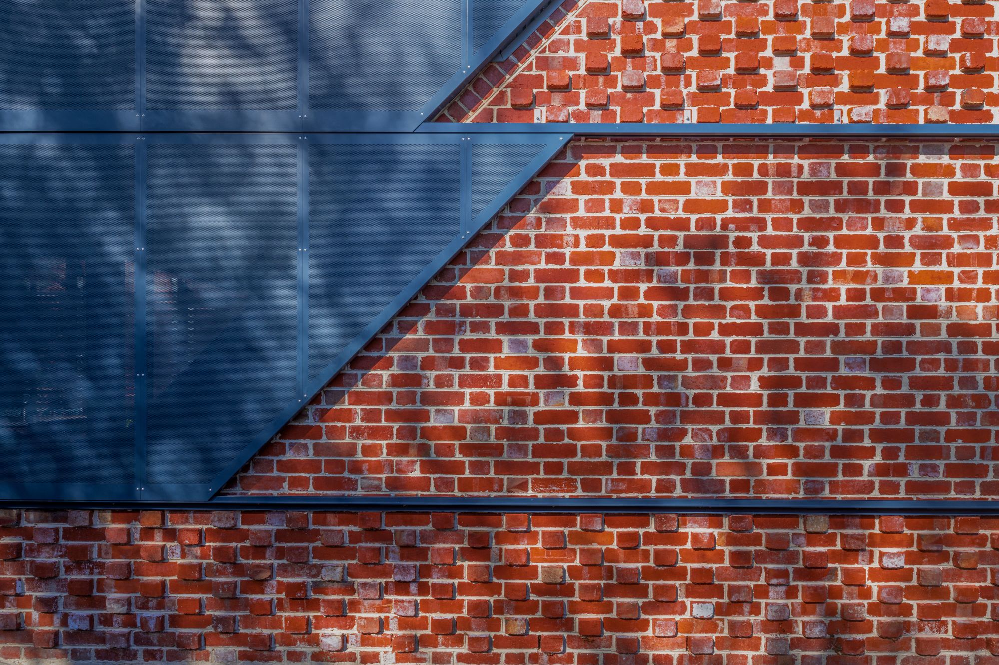 Well Tempered House