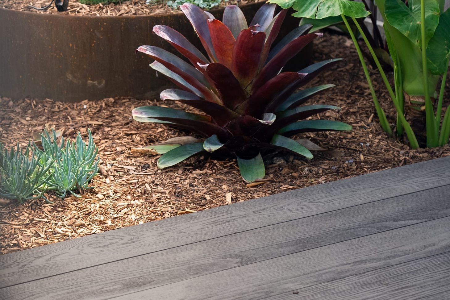 ebony-grey-3-2-v2.jpg