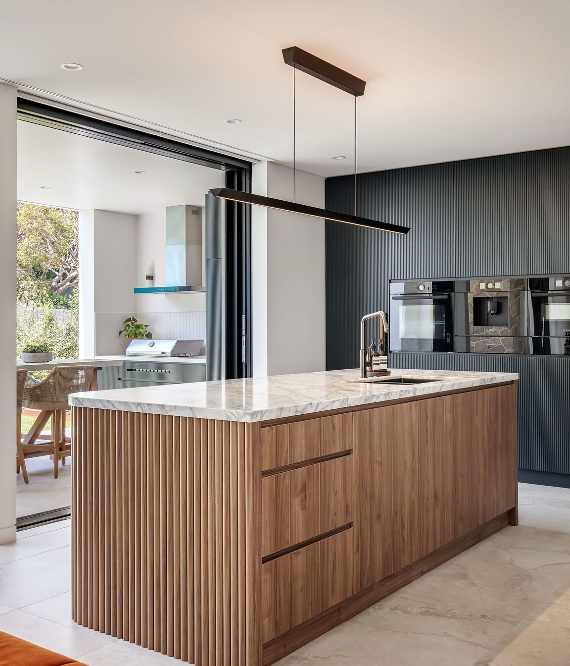 freshwatercollaroy024.jpg