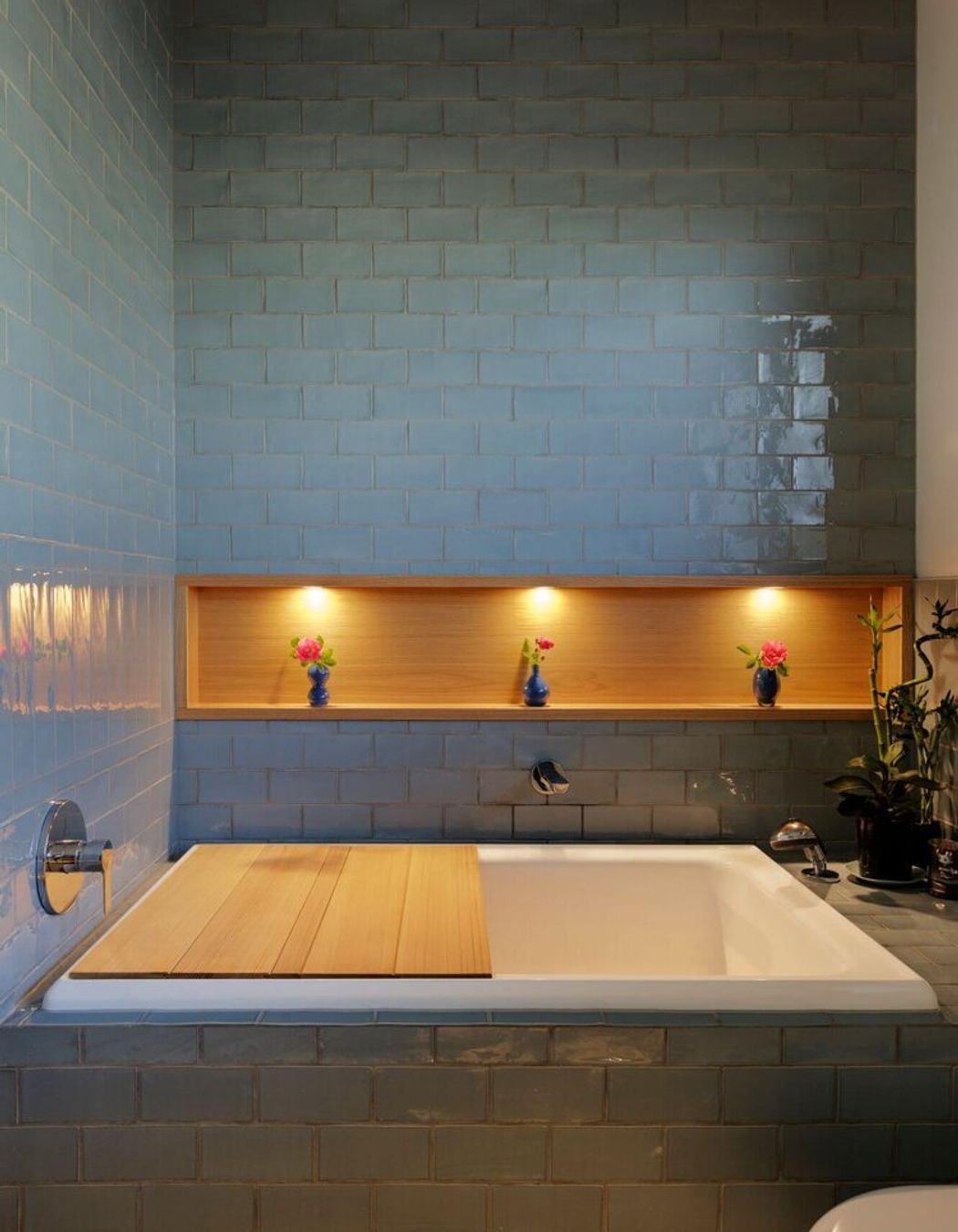 Raymond Terrace, Northcote