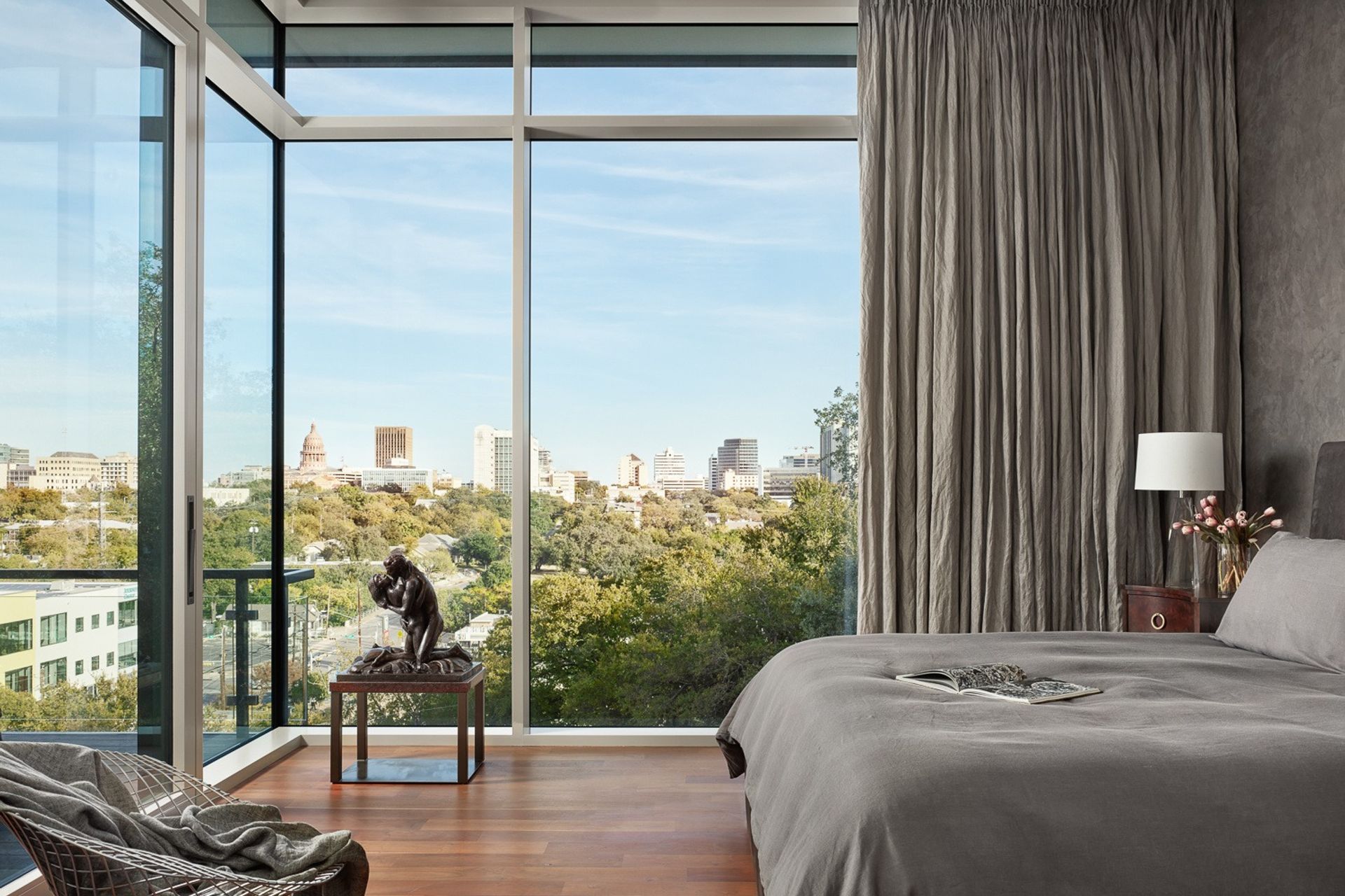 imgi2301-primary-bedroombedromstaight220842.jpg