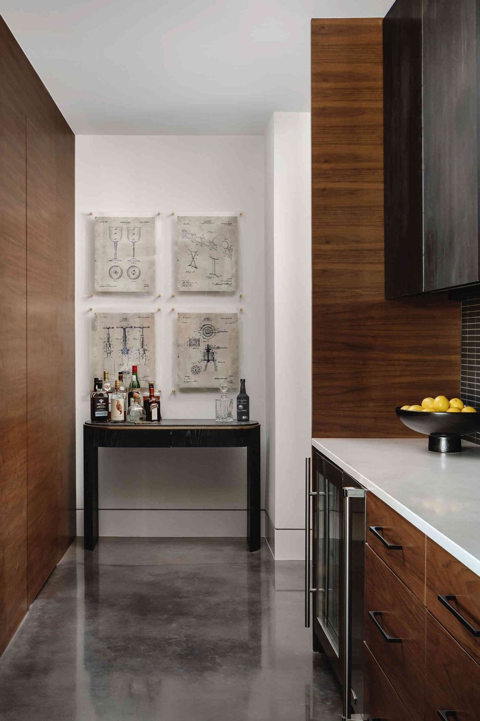 imgi2405Back-Kitchen-Bar-scaled.jpg