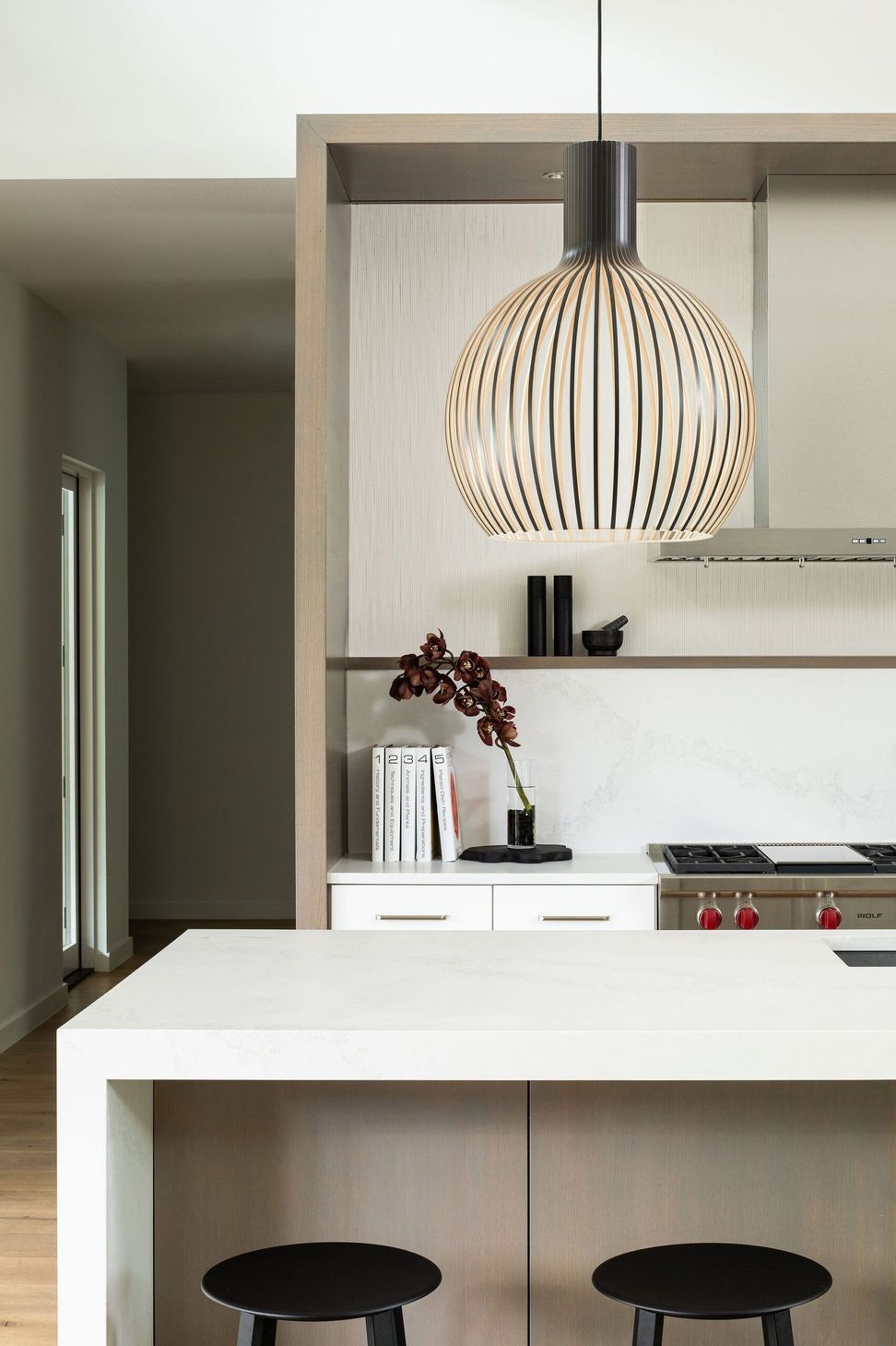 imgi27jake-holt-photo-13kitchen-scaled.jpg