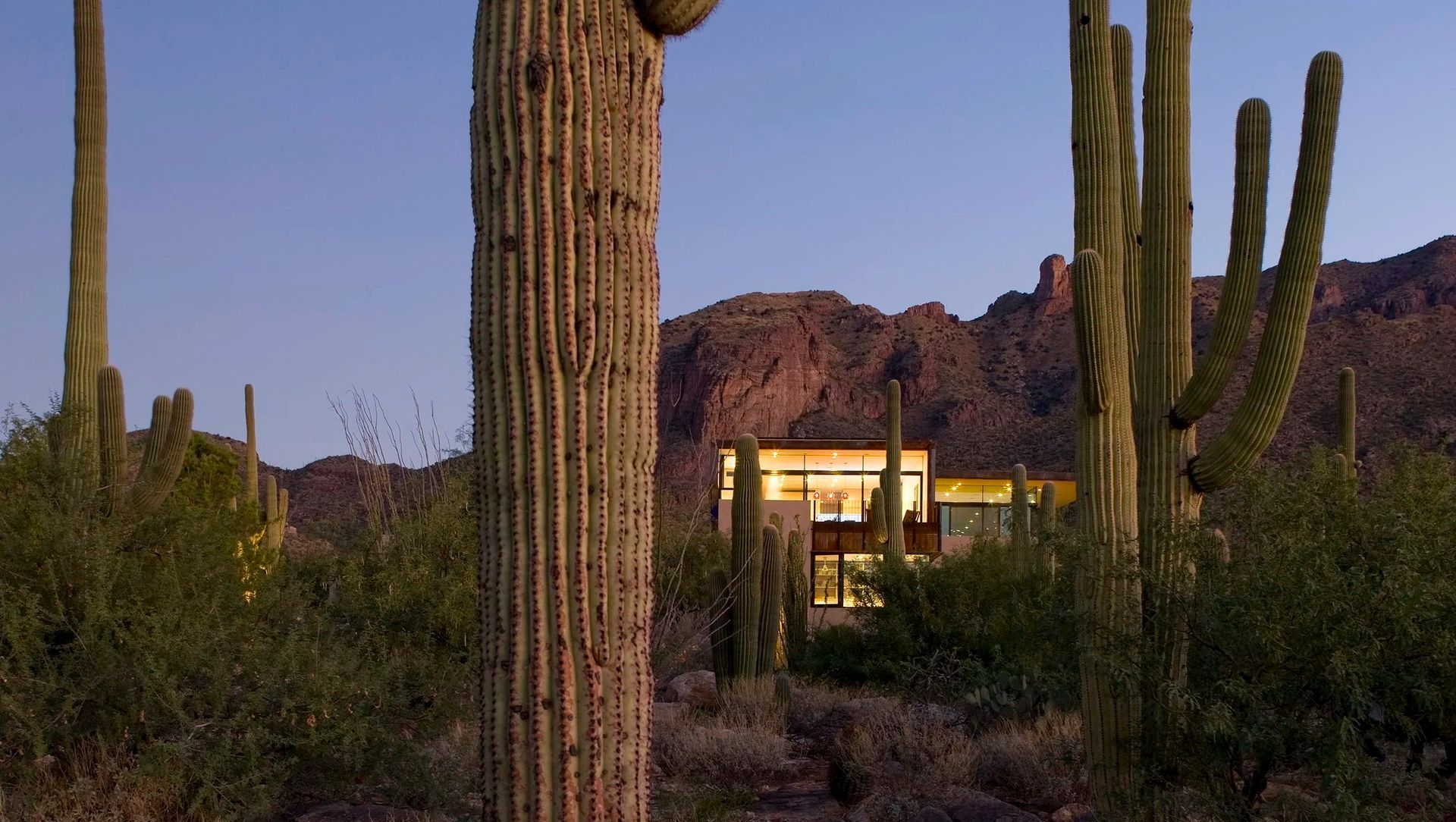 Finger Rock House banner