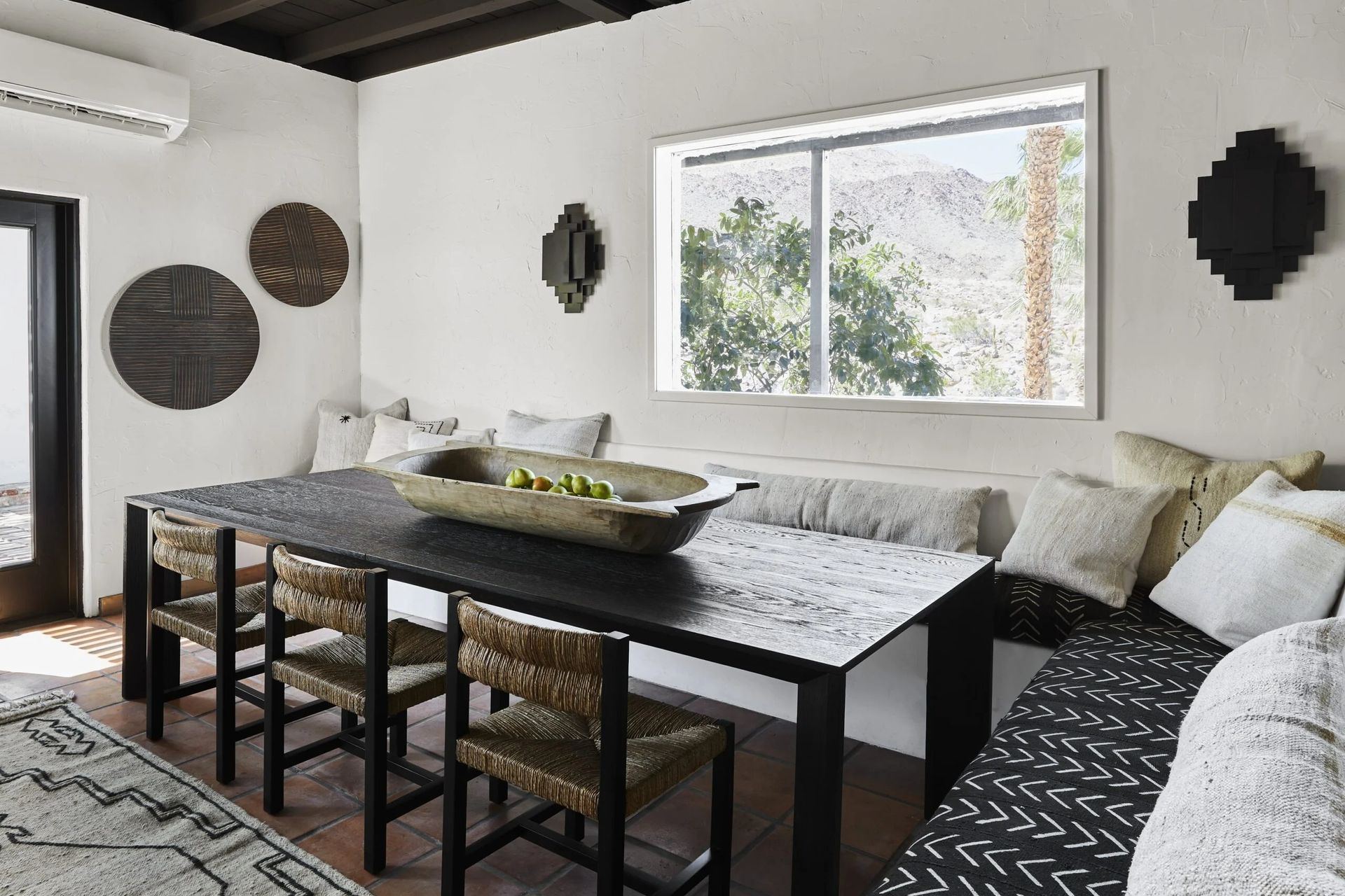 imgi3Bobby-BerkCasaTierraInterior-DesignProjectOrganicModern3-scaled.jpg