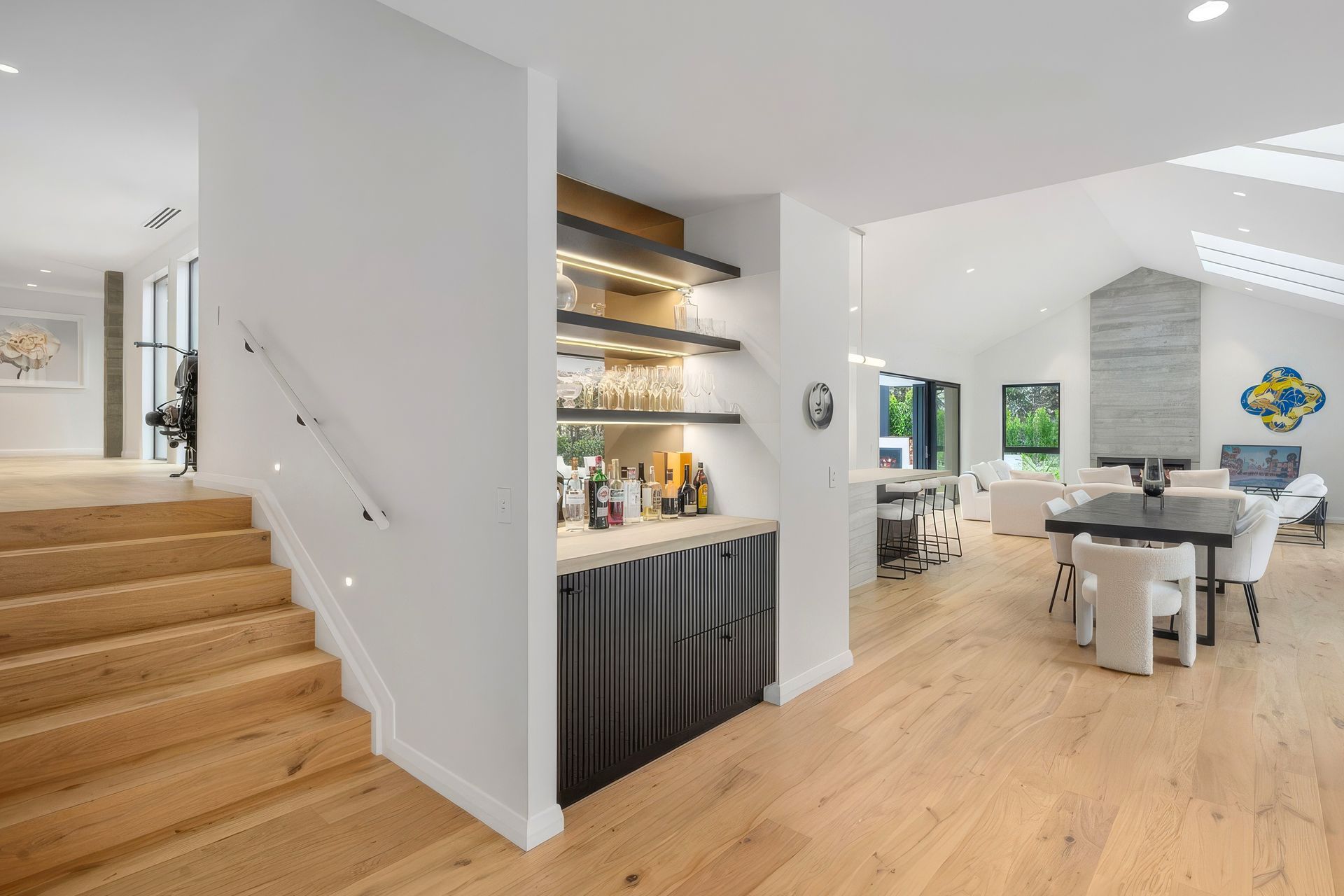imgi51Rural-Refinement-HOY-McNabb-d699293860aa5e42699ccfd49291d93155e441c1-upscaled-by-Replicate.jpg