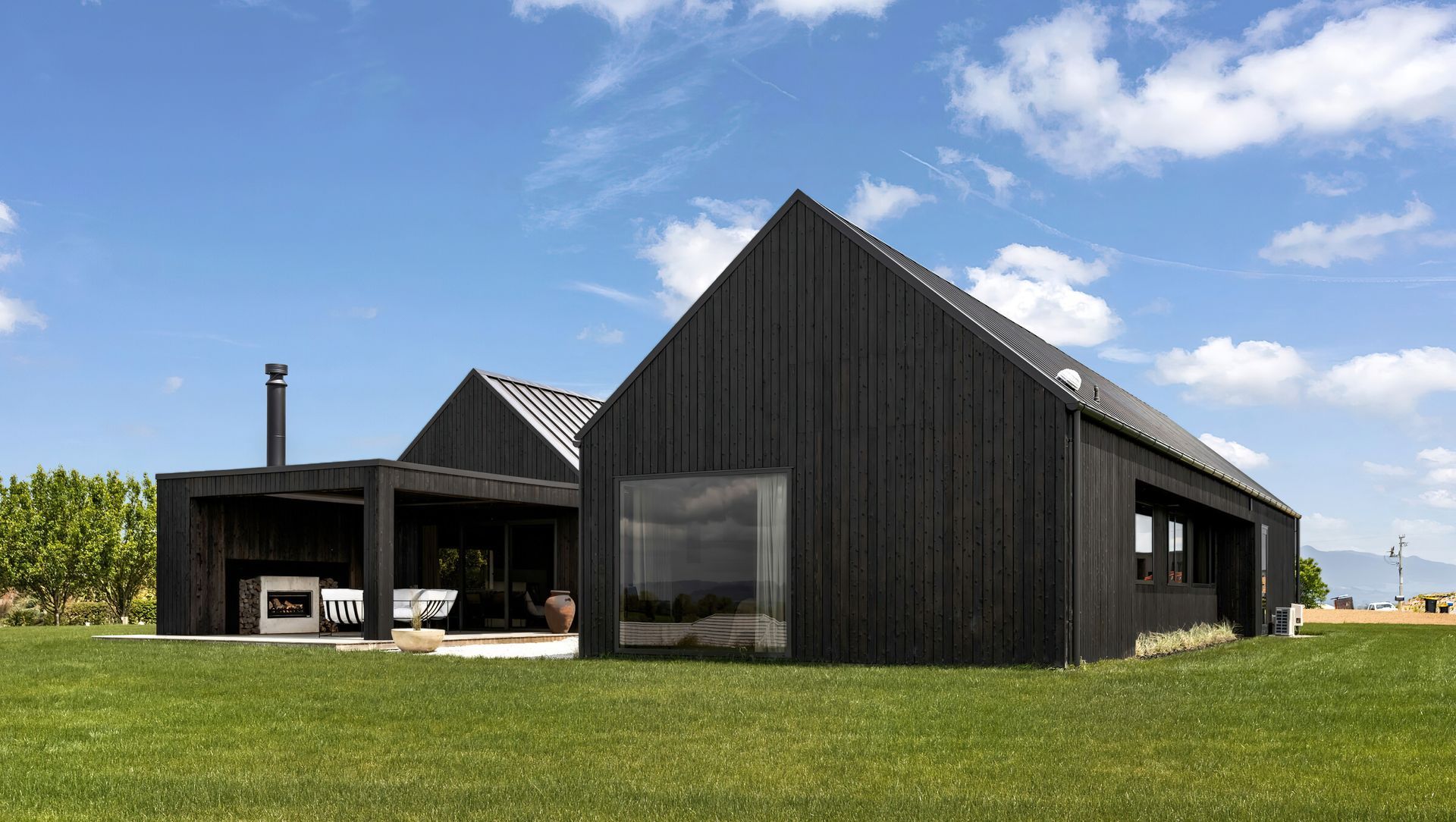 Te Awamutu - Yakisugi House banner
