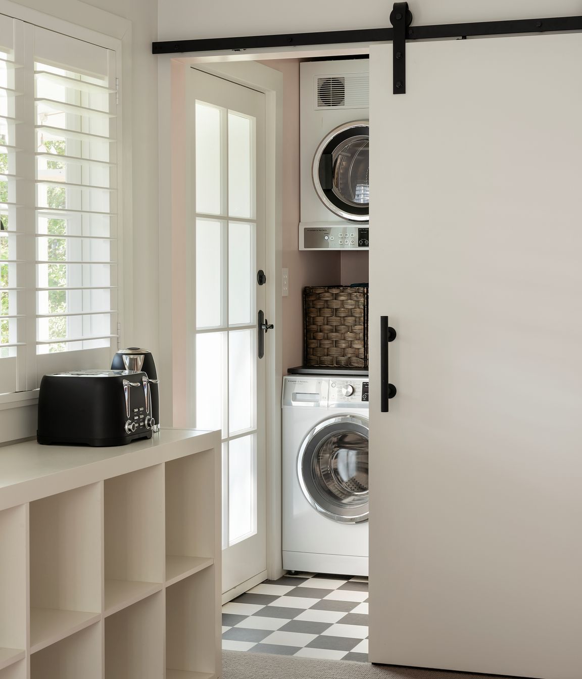 laundry-v2.jpg