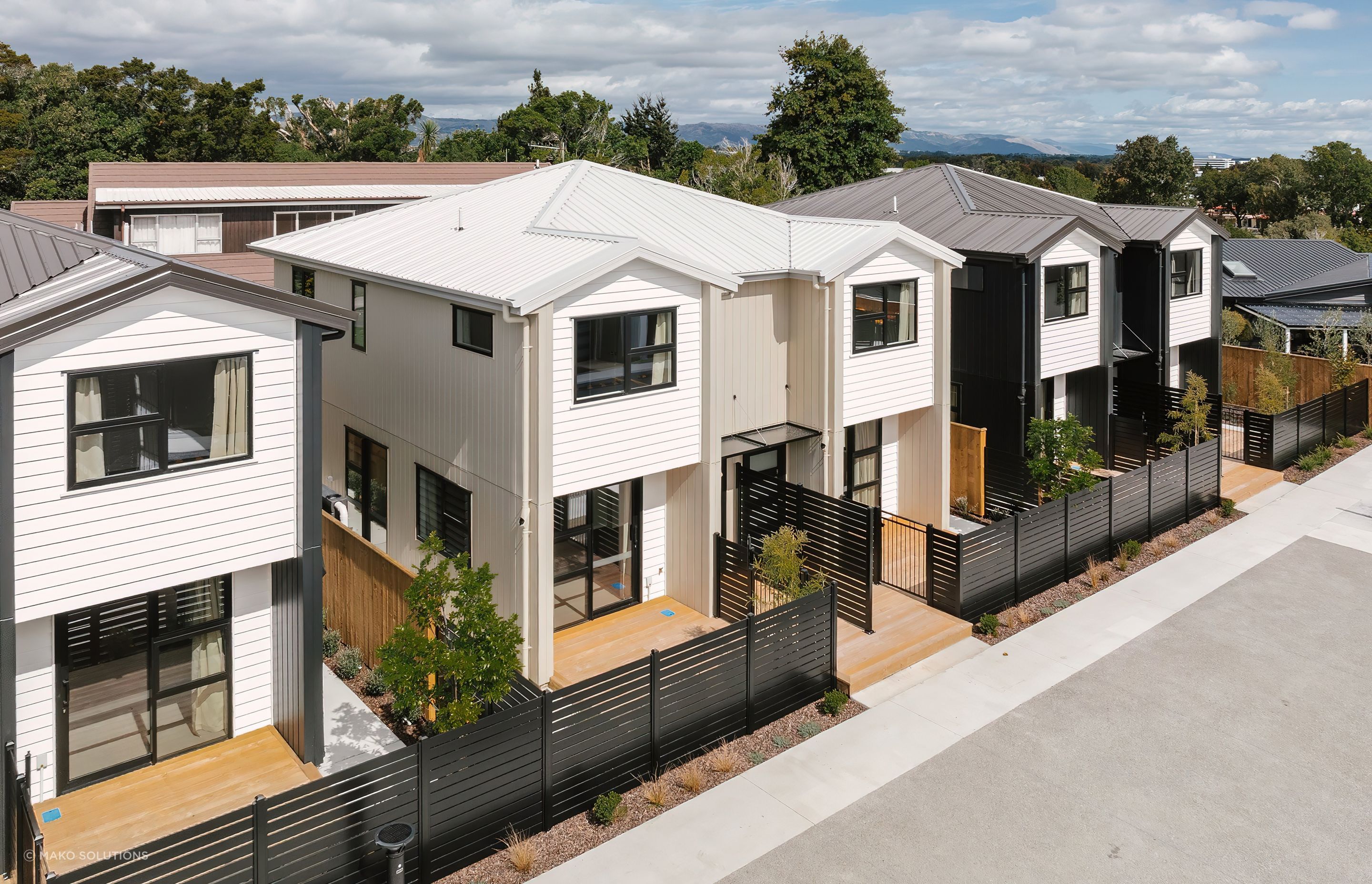 mako-solutions-aluminium-fences-palmerston-north-1.jpg