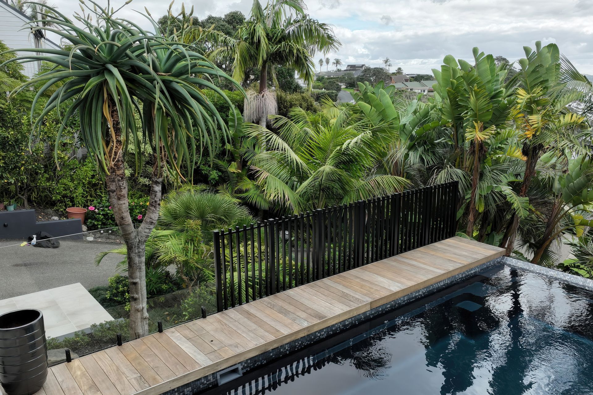 makobladepoolbalustrade-1.jpg