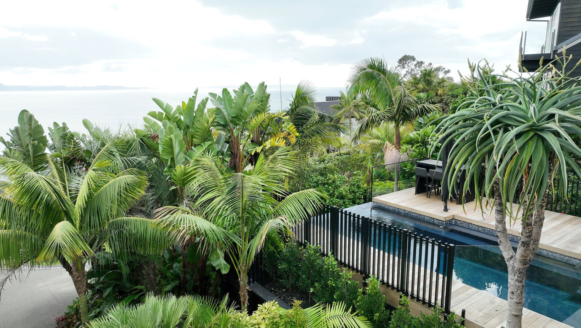 Red Beach - Residential Pool Balustrades banner
