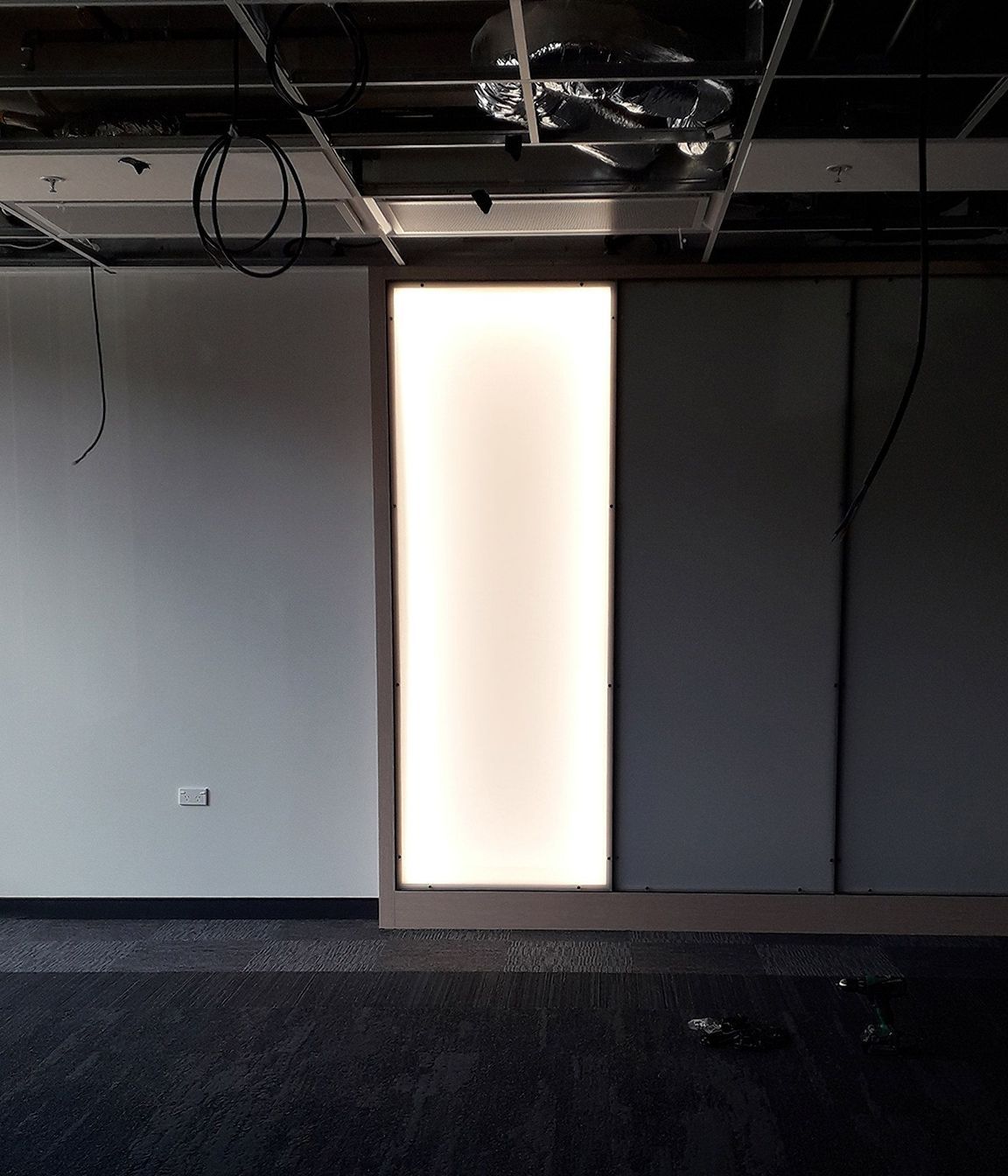 An onsite trial proved the theory prior to all of the boxes being fitted. Simple Simon 7 profiles were used with SPEC-14.4-40-140 LED strip which produces 1180lm per metre from 14W per metre. The 4000K colour temperature was selected to offer a neutral light colour through the lightbox imagery.