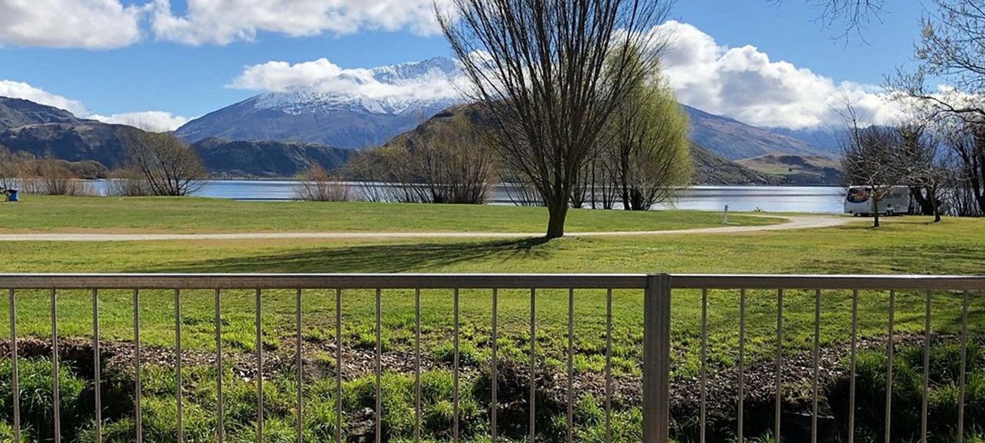 Glendhu Bay Holiday Park banner