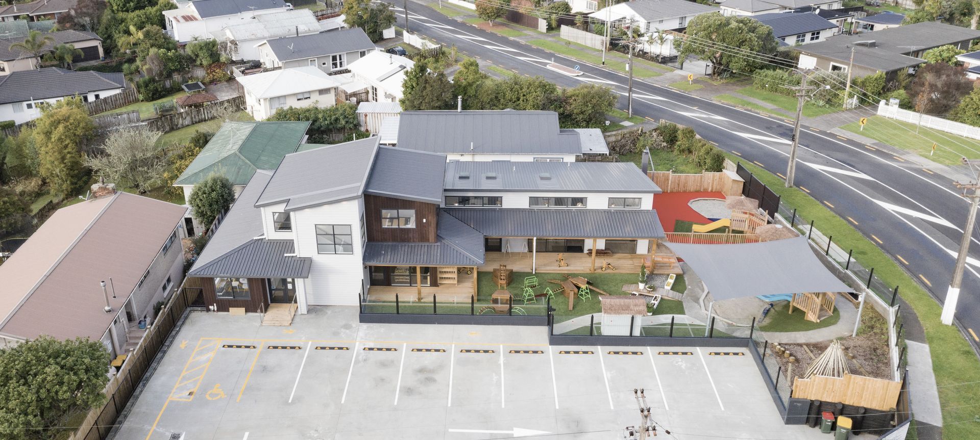 New Lynn Genius Childcare Centre banner