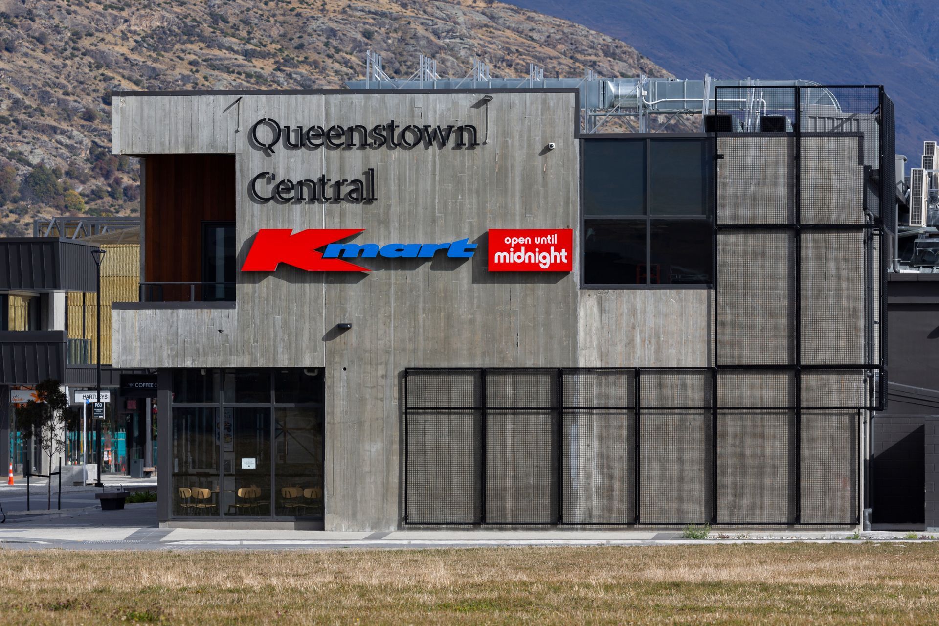 Queenstown Central Shopping Center