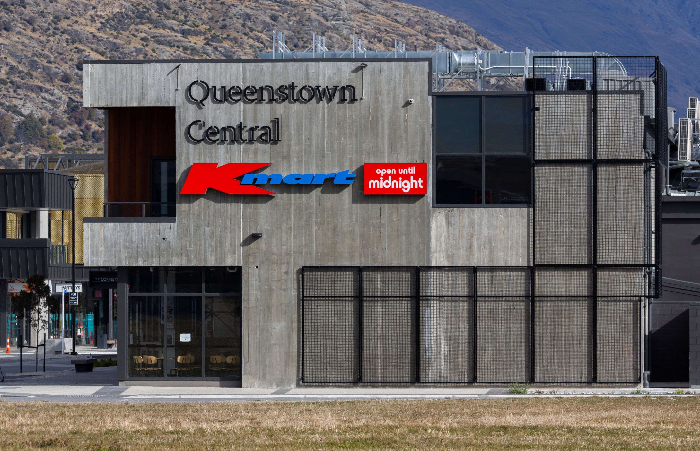 Queenstown Central Shopping Center