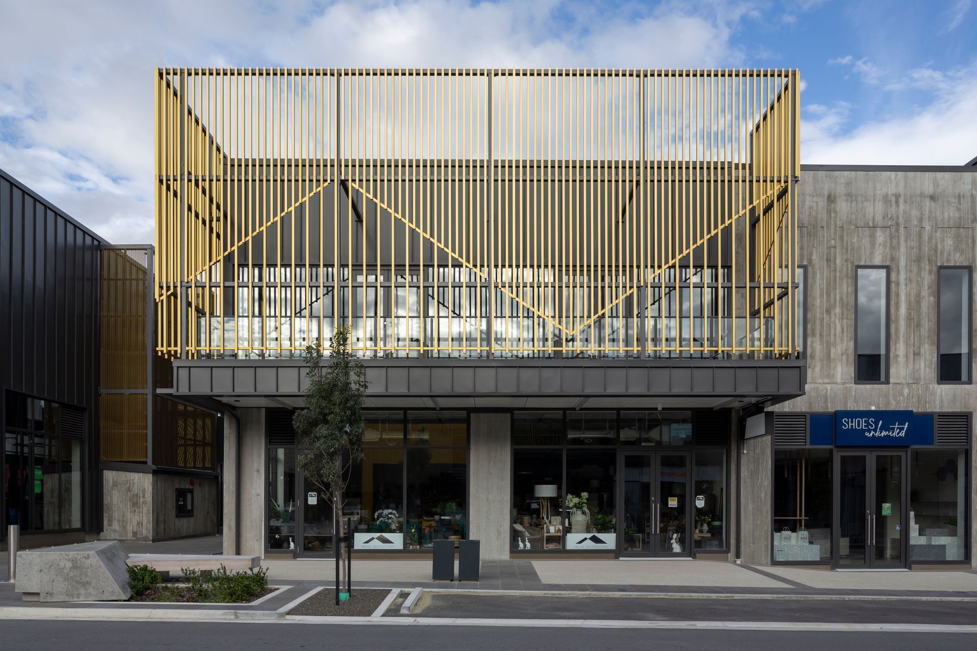 Queenstown Central Shopping Center