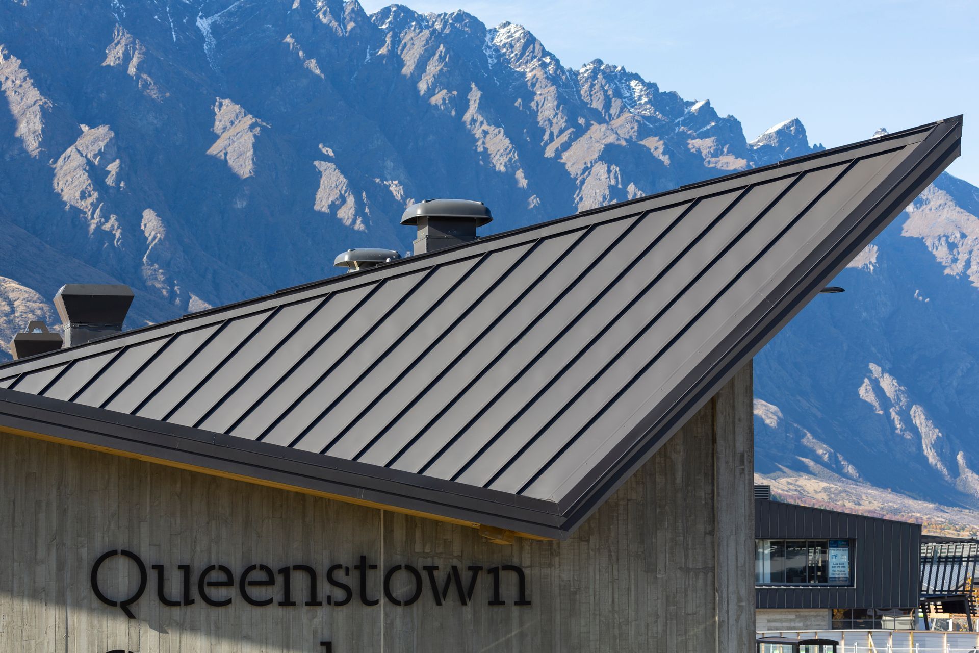 Queenstown Central Shopping Center