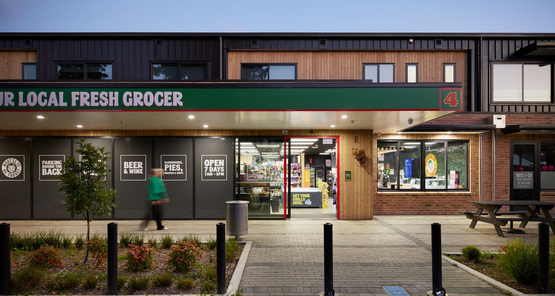 Four Square Supermarket Cambridge banner