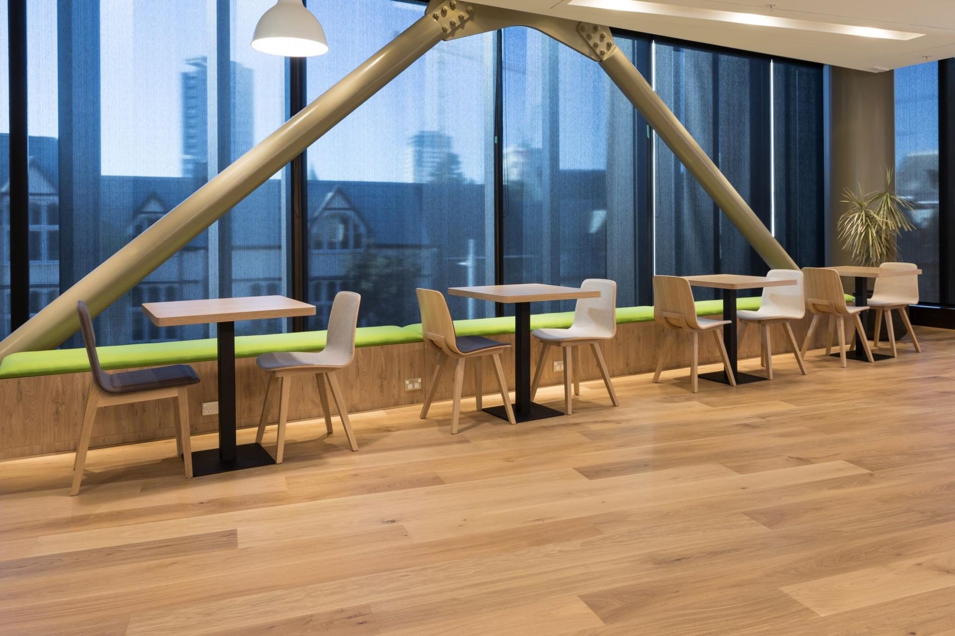 Regus Christchurch, Awly Building