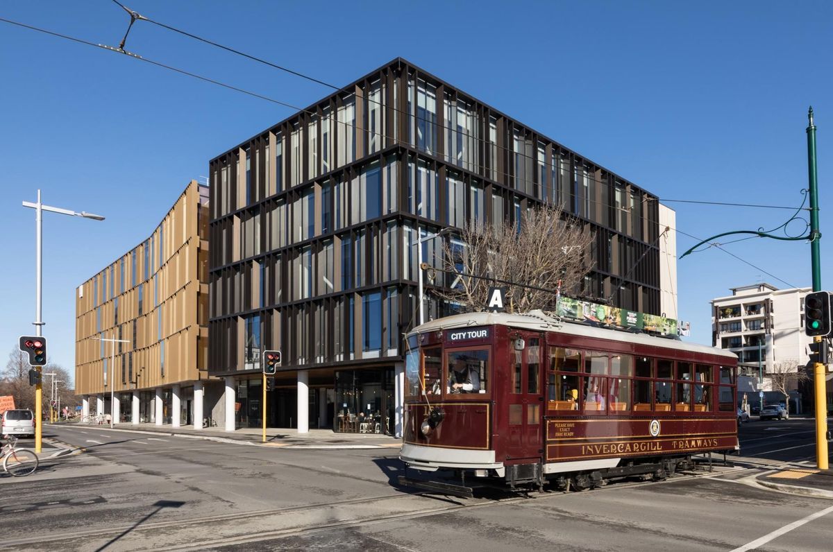 Regus Christchurch, Awly Building
