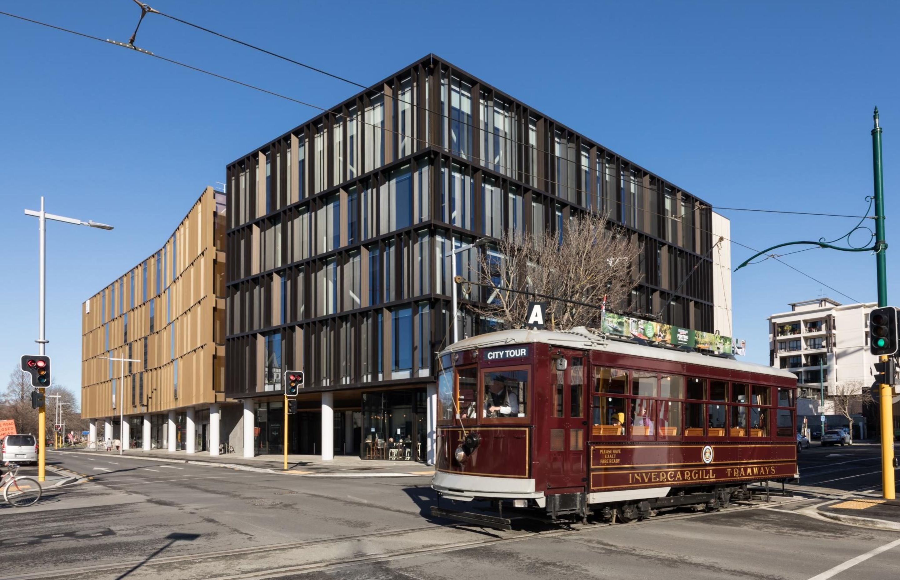 Regus Christchurch, Awly Building