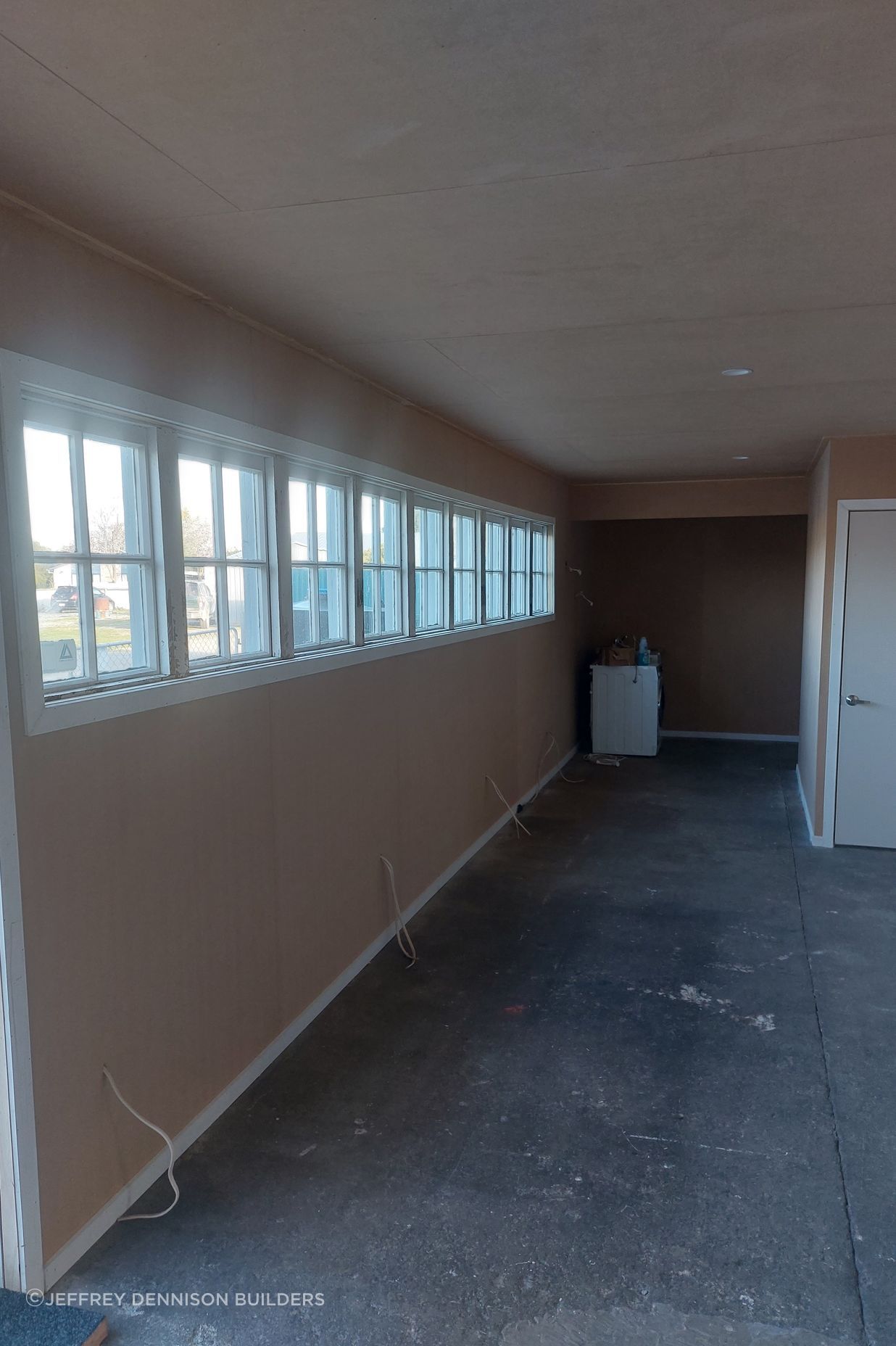 Hampden - Commercial, create office and storage space