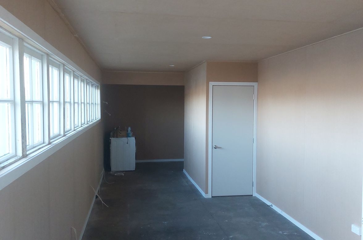 Hampden - Commercial, create office and storage space