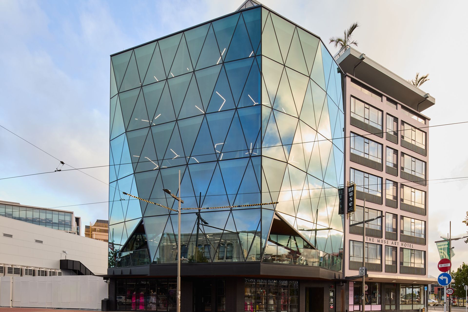 200 High Street, CHCH